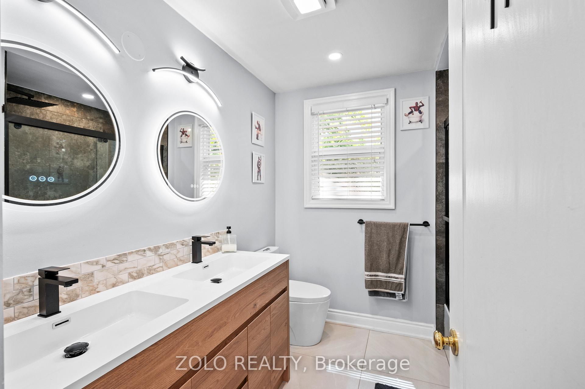 Photo 20 of 442 Queen Mary Drive, Oakville, Queen Elizabeth — HOMEH