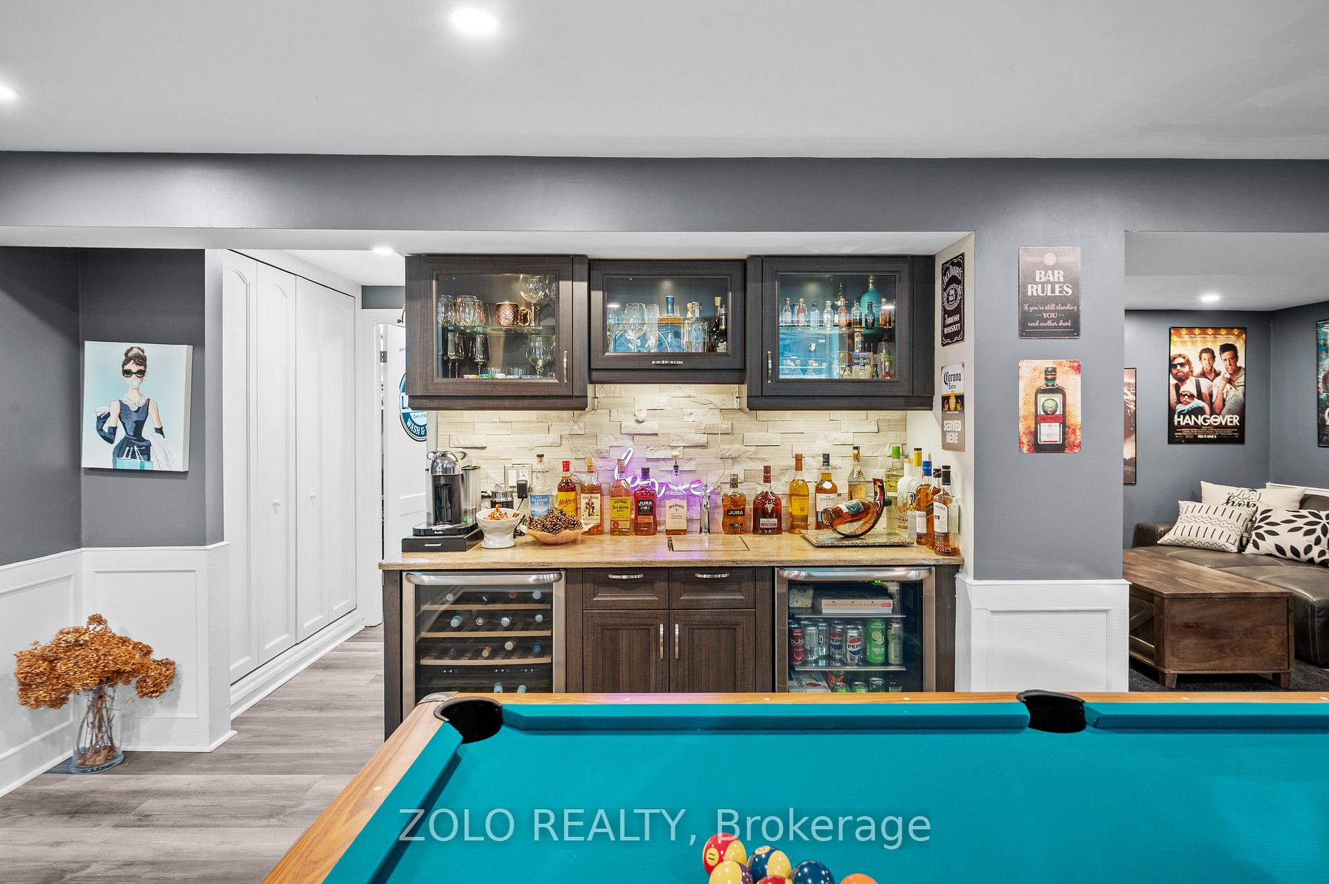 Photo 23 of 442 Queen Mary Drive, Oakville, Queen Elizabeth — HOMEH