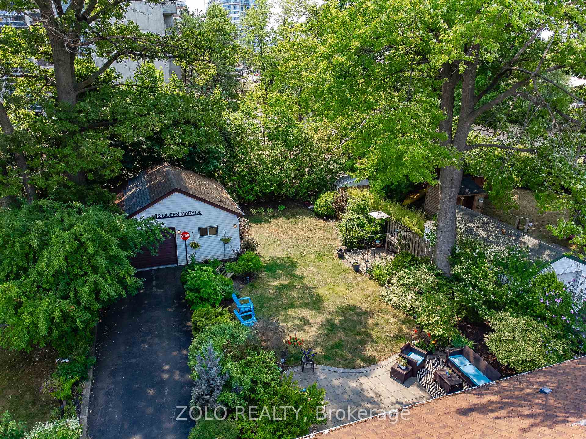Photo 31 of 442 Queen Mary Drive, Oakville, Queen Elizabeth — HOMEH