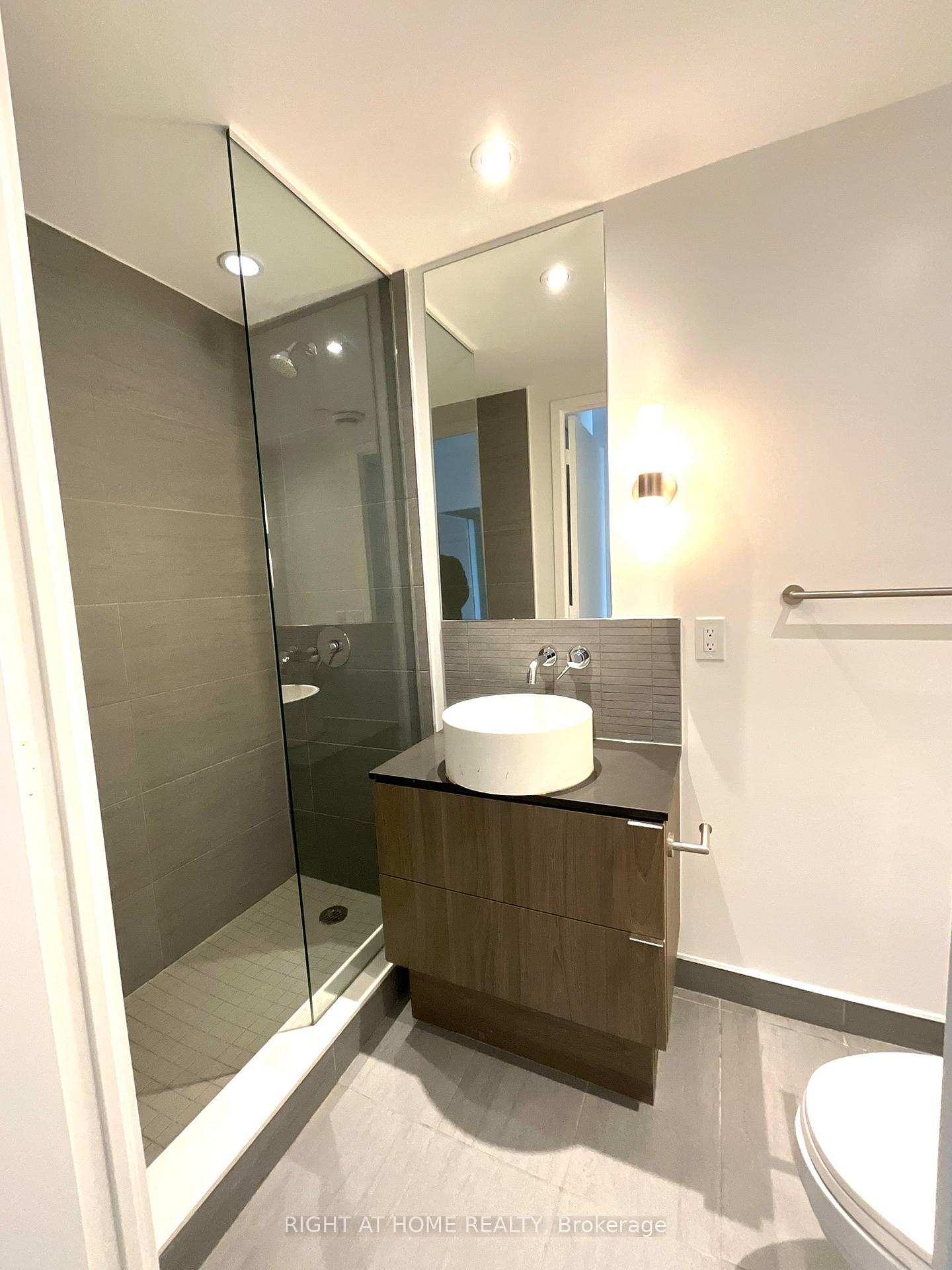 Photo 17 of Unit 4311, 161 Roehampton Avenue, Toronto, Mount Pleasant West — HOMEH