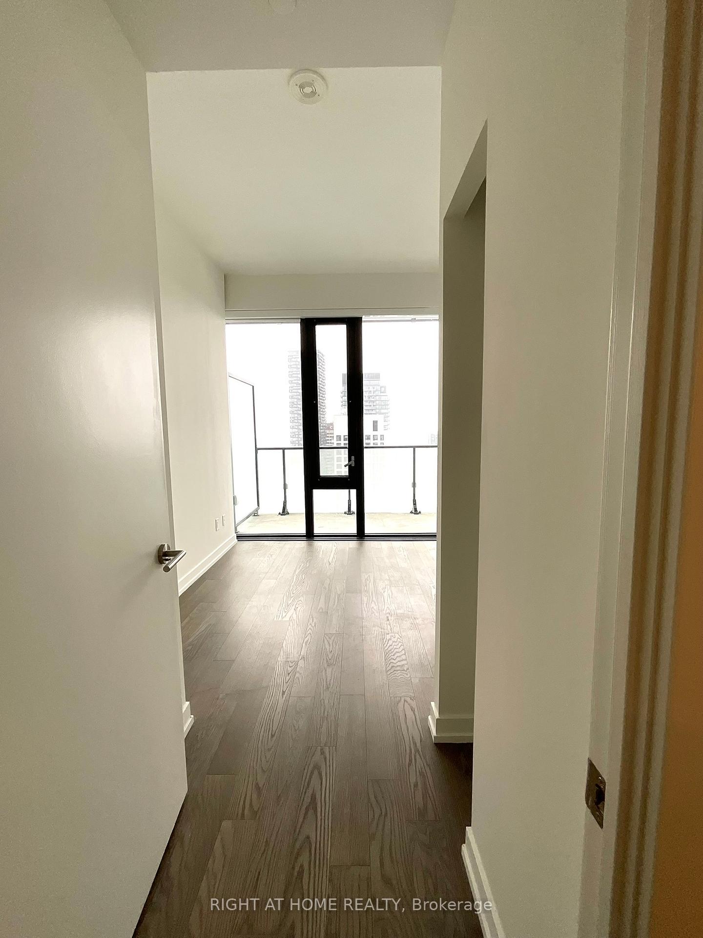 Photo 27 of Unit 4311, 161 Roehampton Avenue, Toronto, Mount Pleasant West — HOMEH