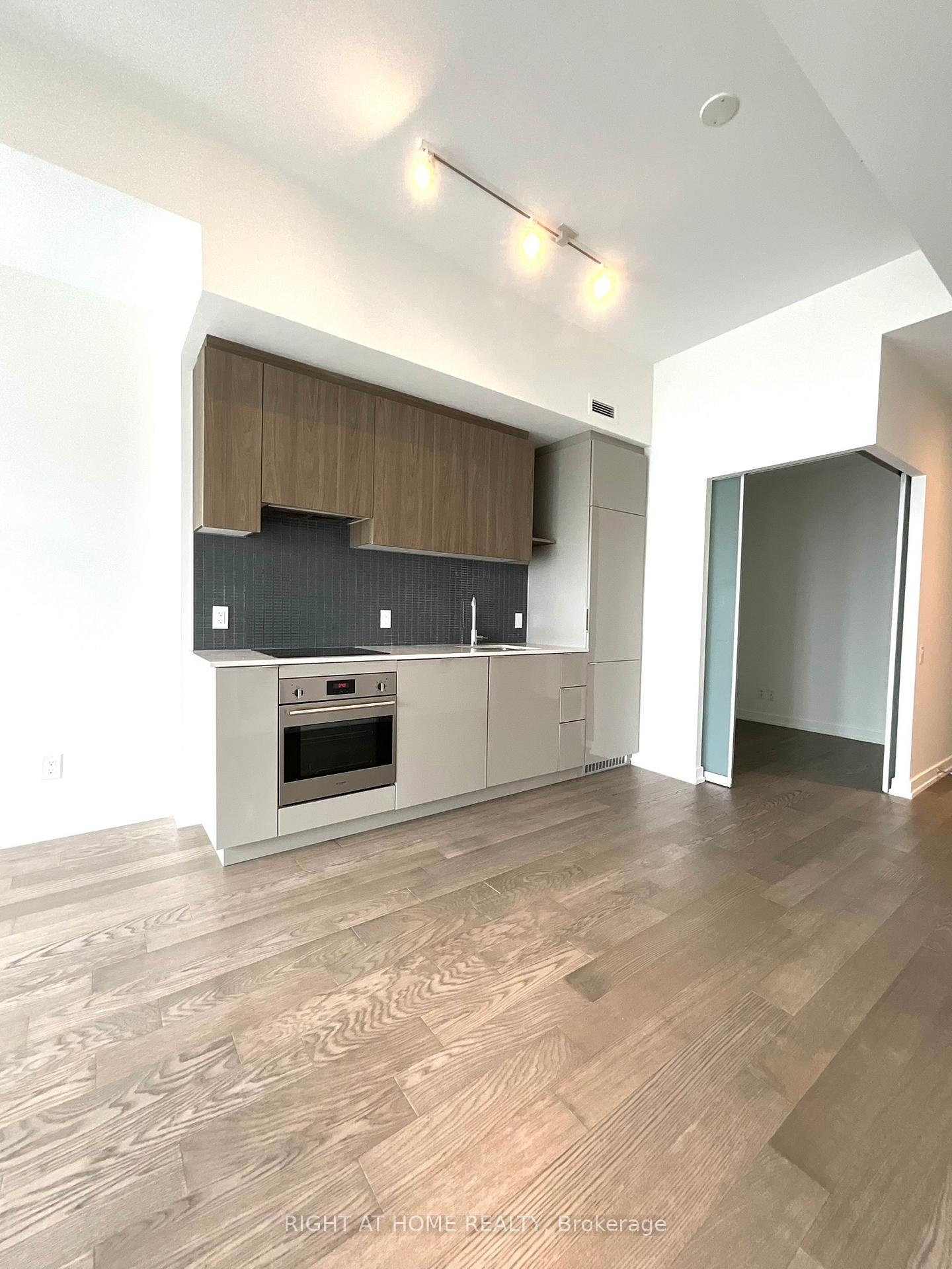 Photo 37 of Unit 4311, 161 Roehampton Avenue, Toronto, Mount Pleasant West — HOMEH