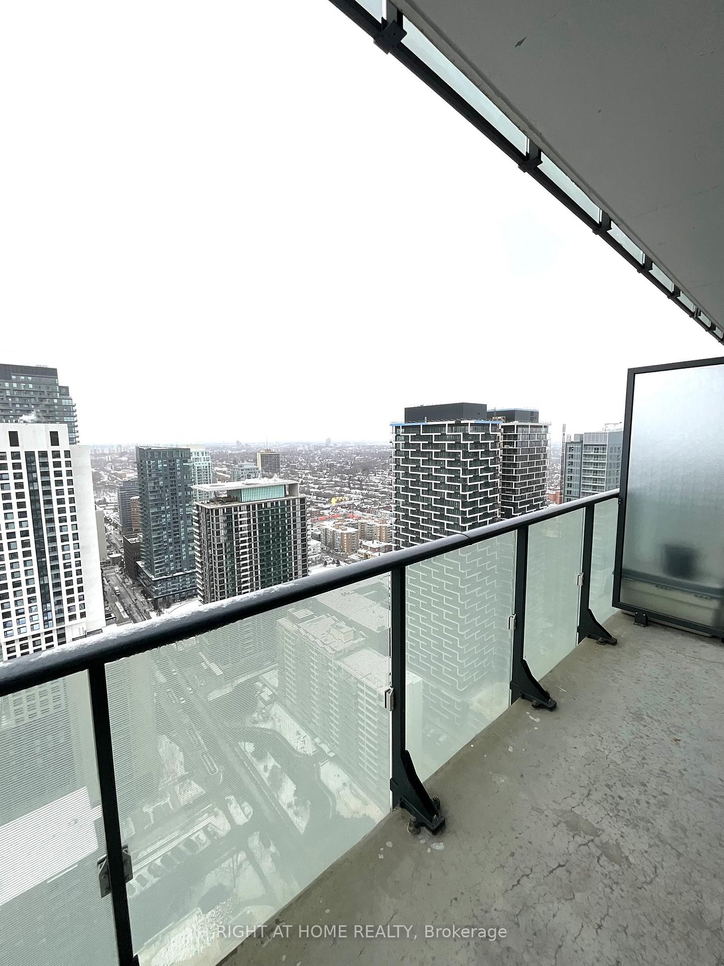 Photo 51 of Unit 4311, 161 Roehampton Avenue, Toronto, Mount Pleasant West — HOMEH
