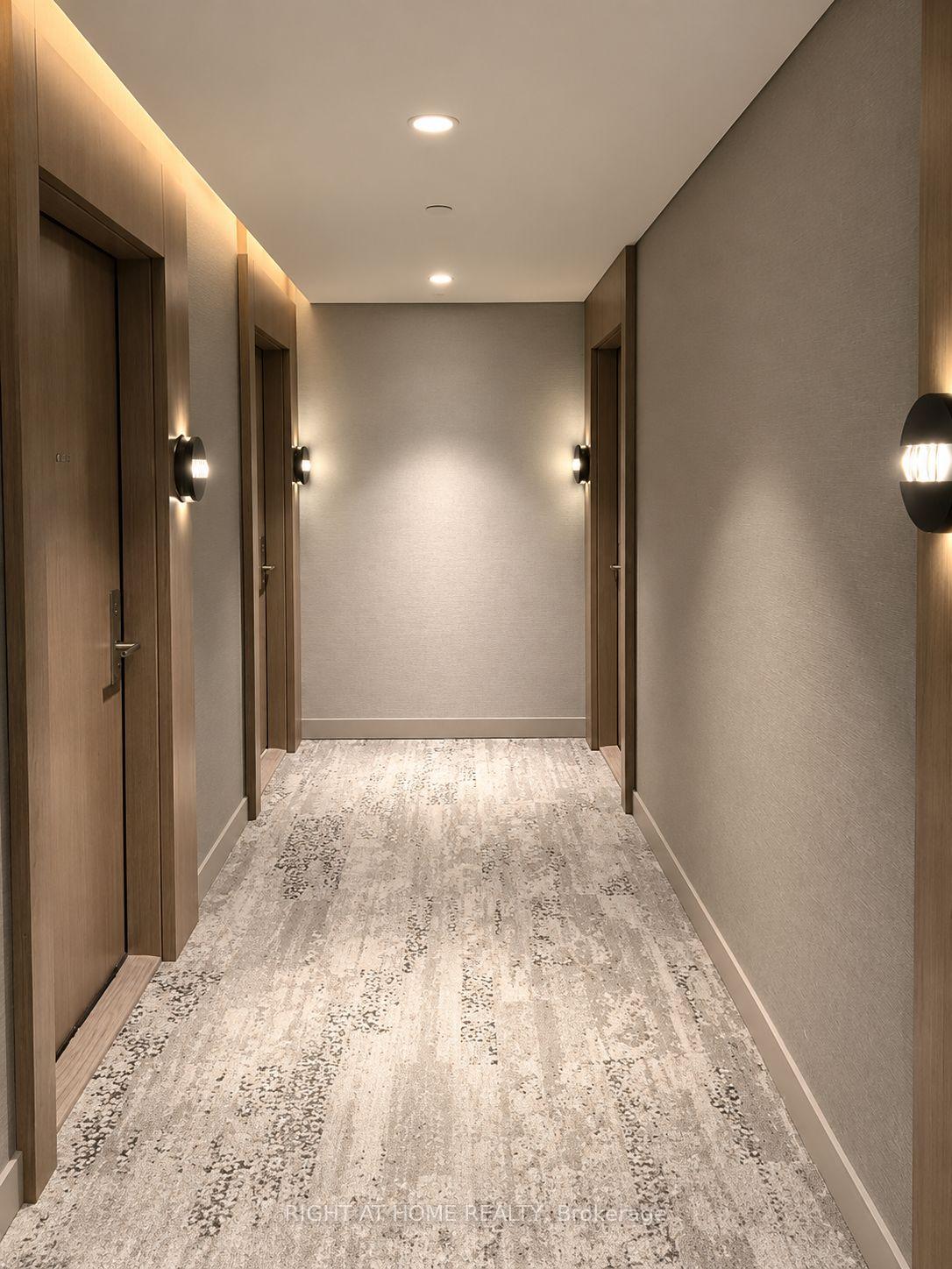 Photo 12 of Unit 4311, 161 Roehampton Avenue, Toronto, Mount Pleasant West — HOMEH