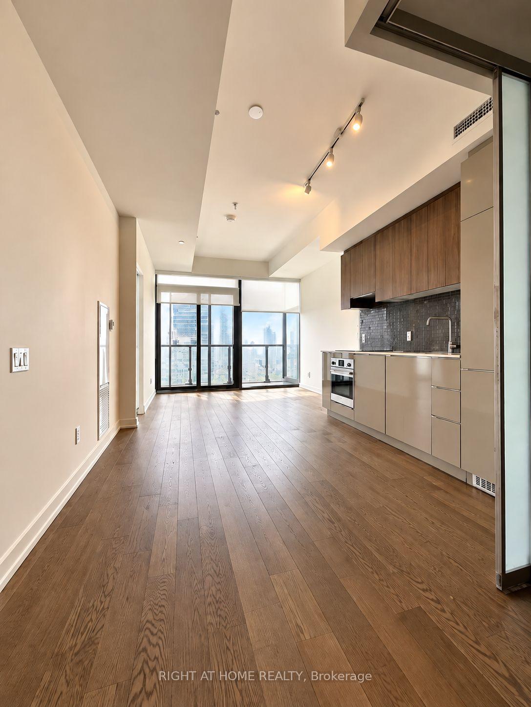 Photo 28 of Unit 4311, 161 Roehampton Avenue, Toronto, Mount Pleasant West — HOMEH