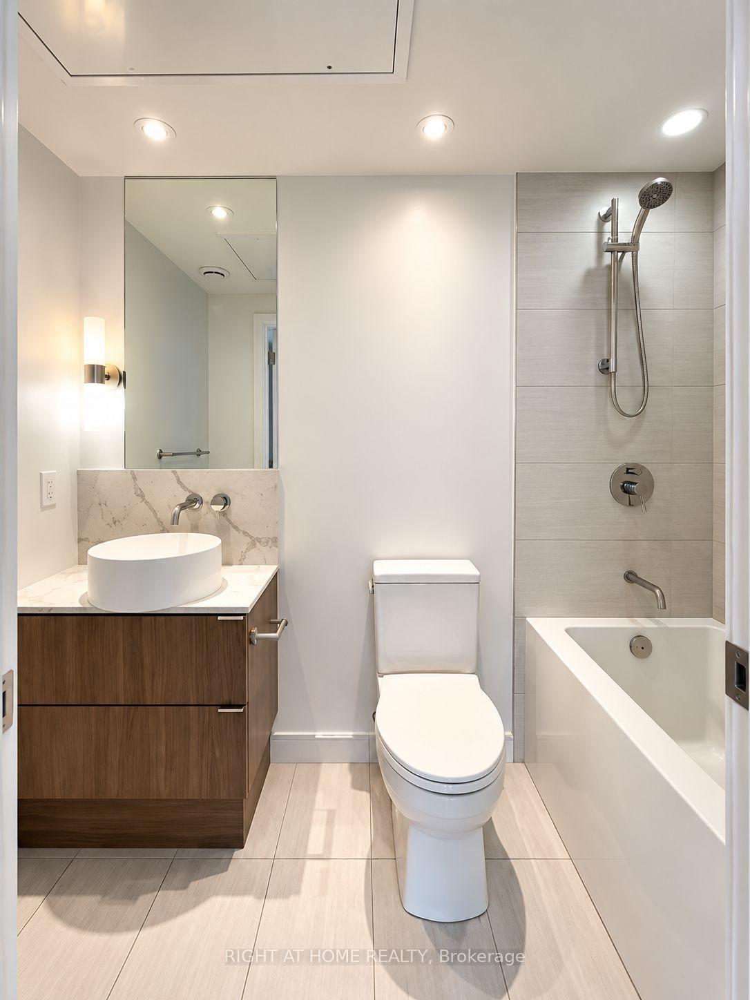 Photo 38 of Unit 4311, 161 Roehampton Avenue, Toronto, Mount Pleasant West — HOMEH
