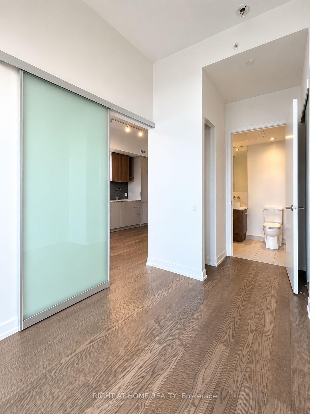 Photo 44 of Unit 4311, 161 Roehampton Avenue, Toronto, Mount Pleasant West — HOMEH