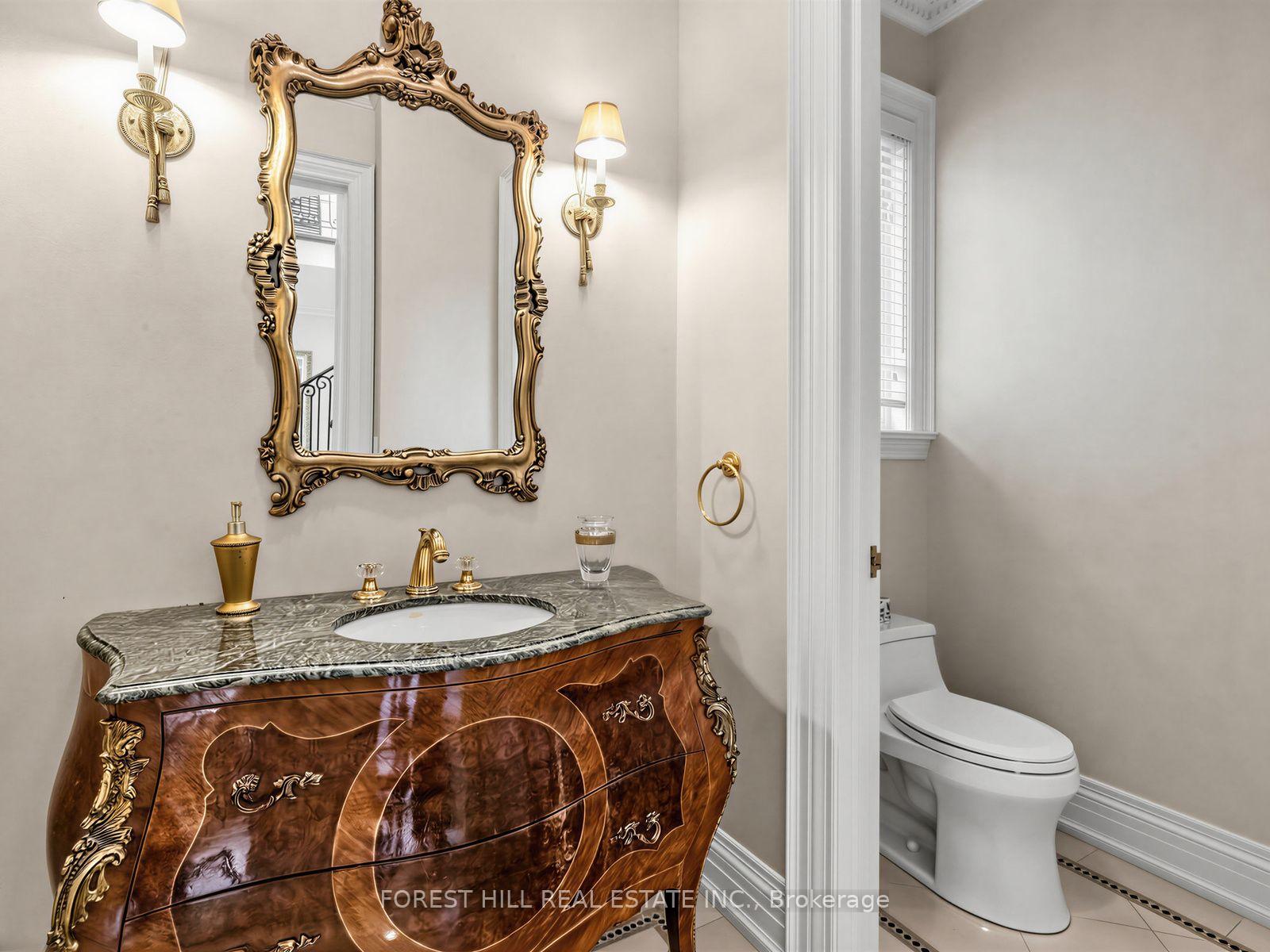 Photo 4 of 235 Hillhurst Boulevard, Toronto, Bedford Park-Nortown — HOMEH