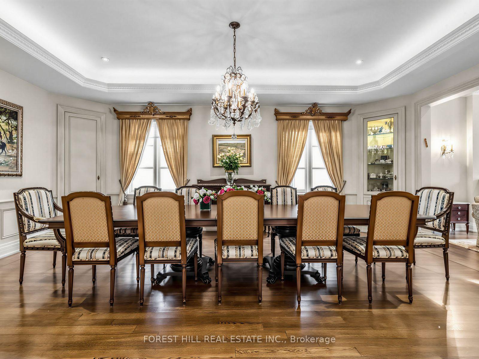 Photo 11 of 235 Hillhurst Boulevard, Toronto, Bedford Park-Nortown — HOMEH