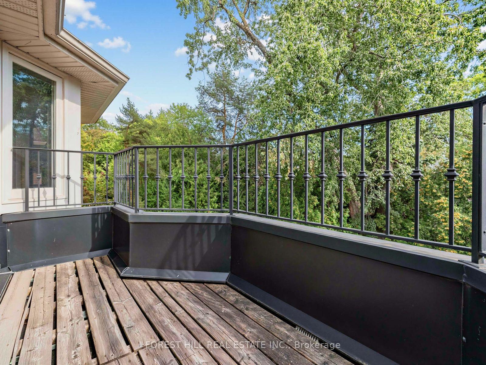 Photo 26 of 235 Hillhurst Boulevard, Toronto, Bedford Park-Nortown — HOMEH