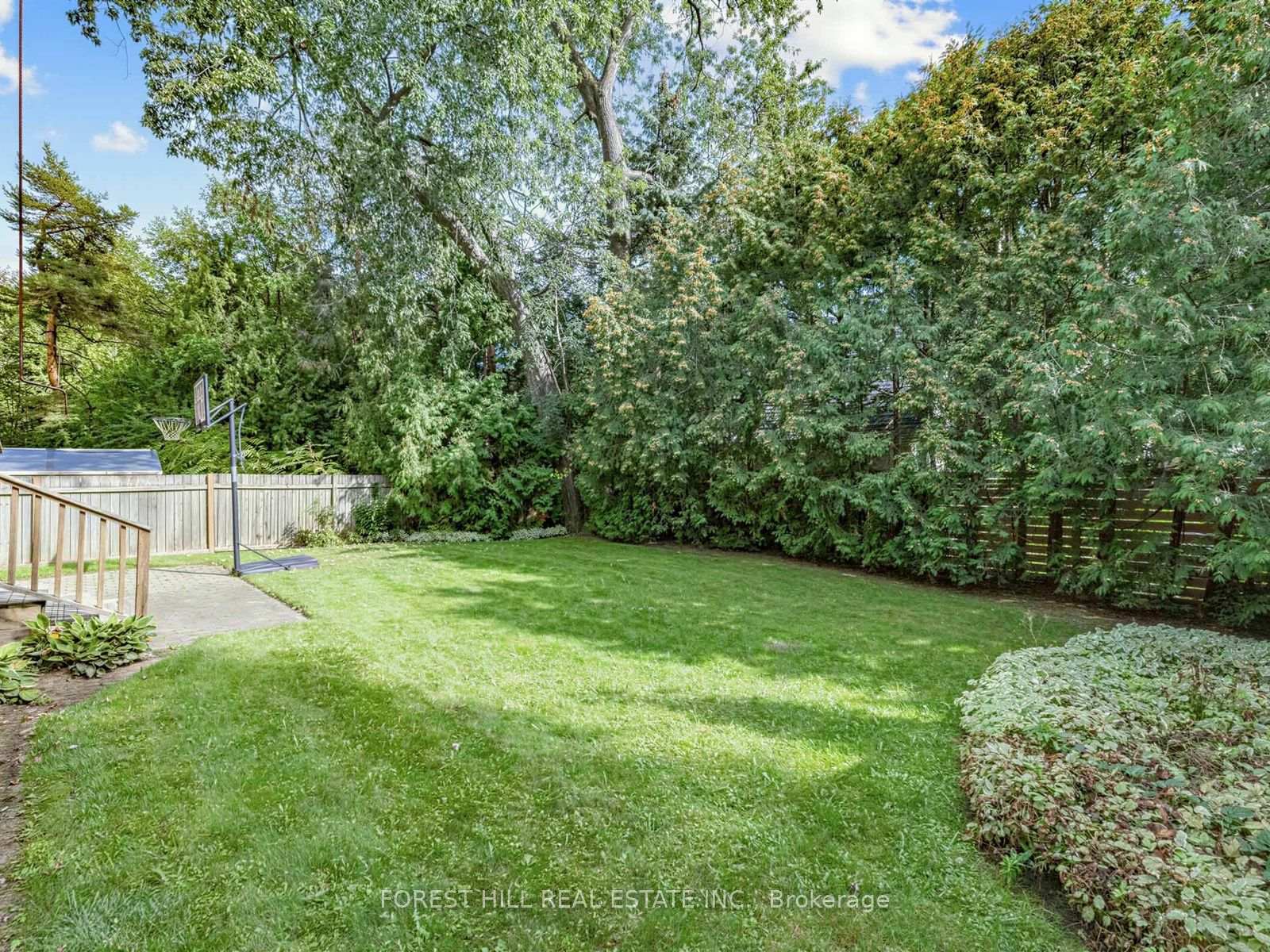 Photo 41 of 235 Hillhurst Boulevard, Toronto, Bedford Park-Nortown — HOMEH