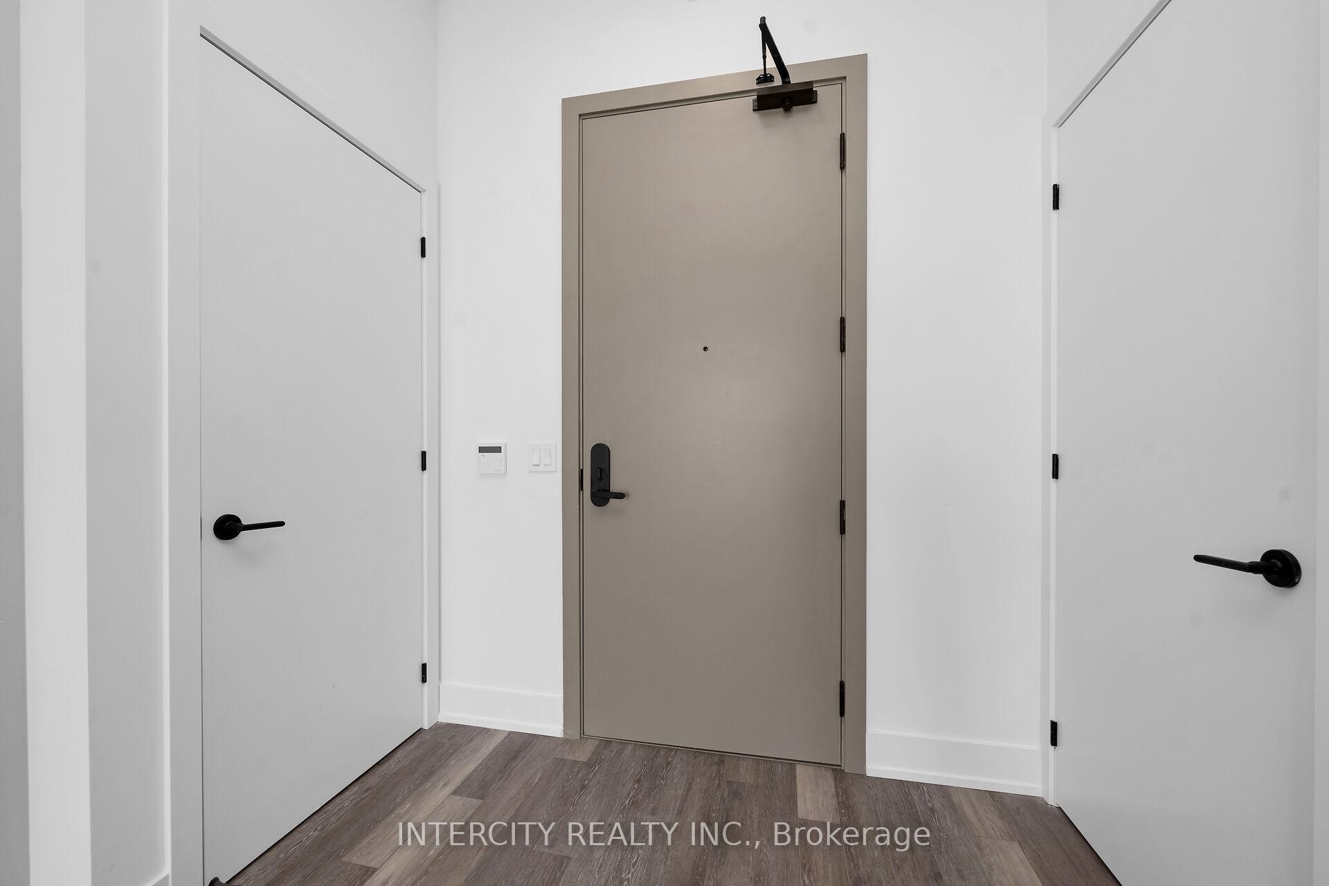 Photo 9 of Unit 128, 2075 King Road, King, King City — HOMEH
