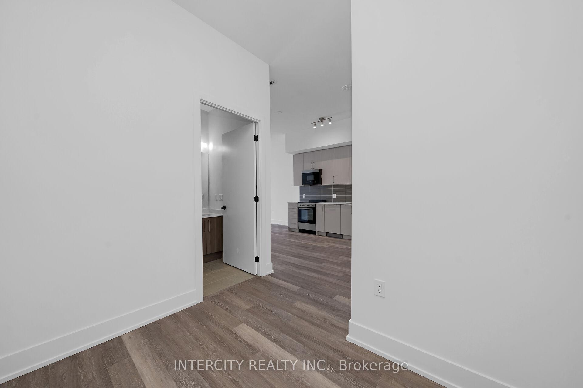 Photo 12 of Unit 128, 2075 King Road, King, King City — HOMEH