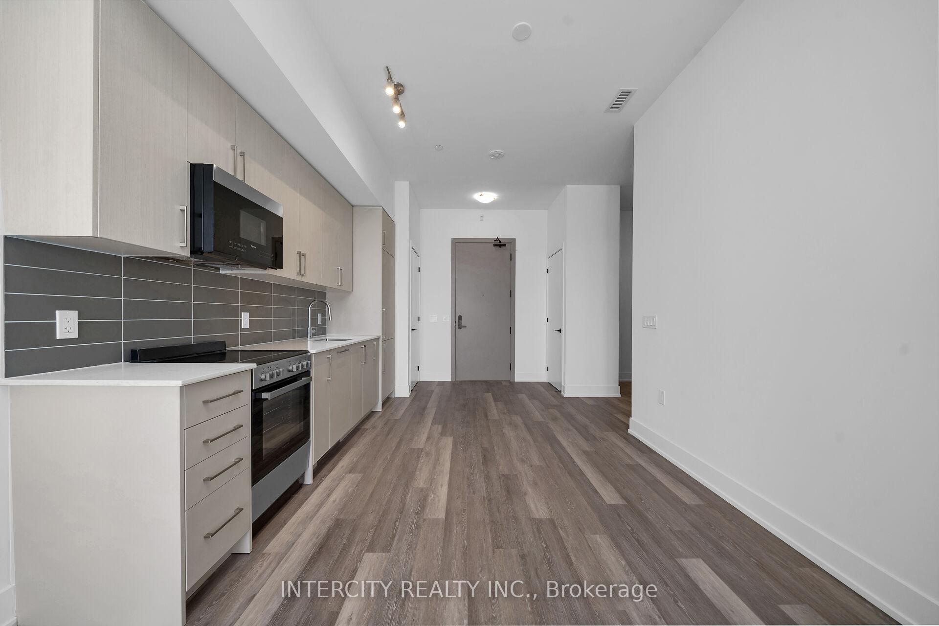 Photo 17 of Unit 128, 2075 King Road, King, King City — HOMEH