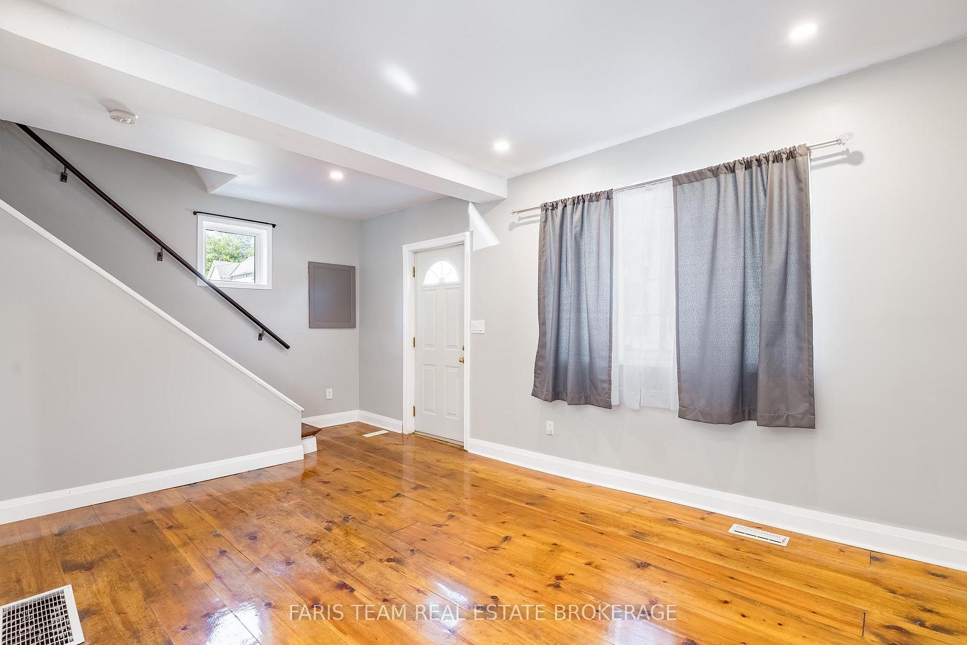 Photo 31 of 277 Gloucester Street, Midland — HOMEH