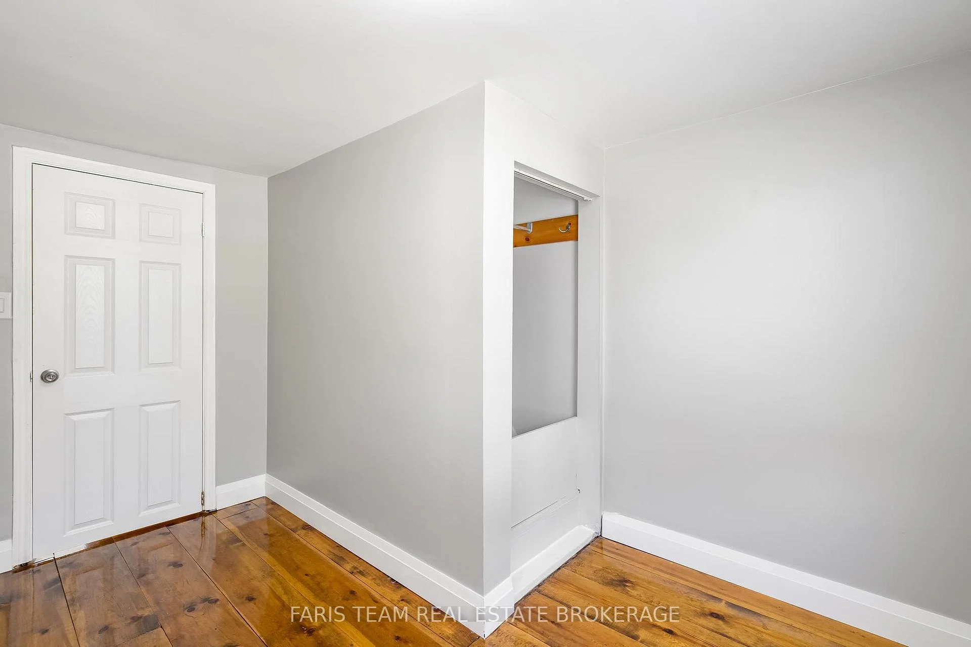Photo 59 of 277 Gloucester Street, Midland — HOMEH