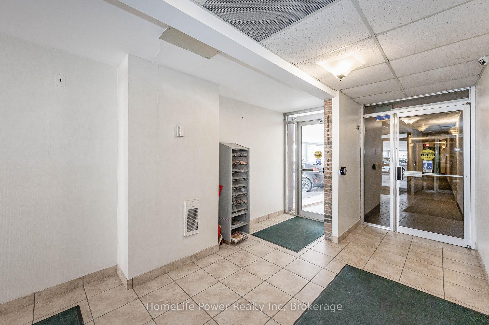 Photo 4 of Unit 207, 234 Willow Road, Guelph, Junction/Onward Willow — HOMEH