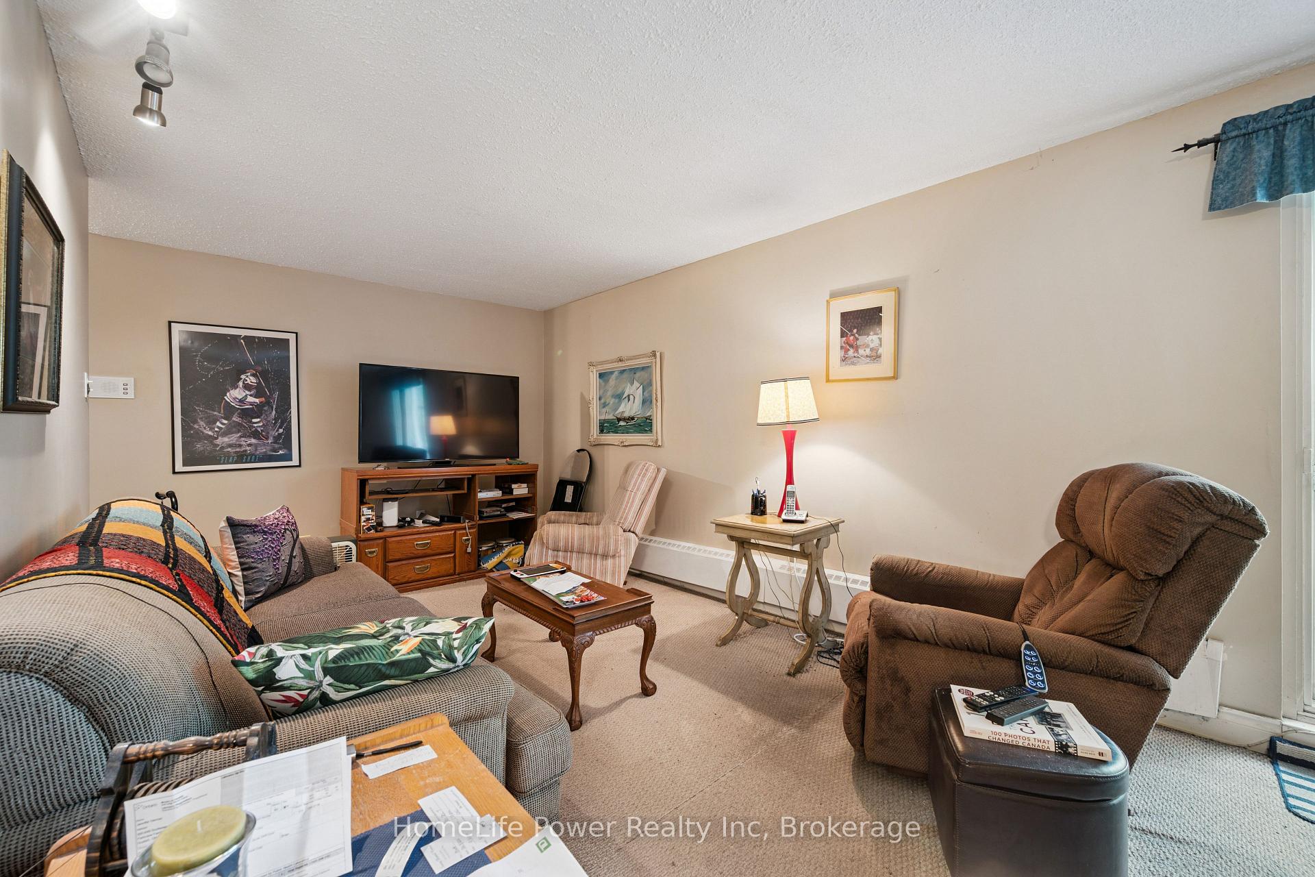 Photo 8 of Unit 207, 234 Willow Road, Guelph, Junction/Onward Willow — HOMEH