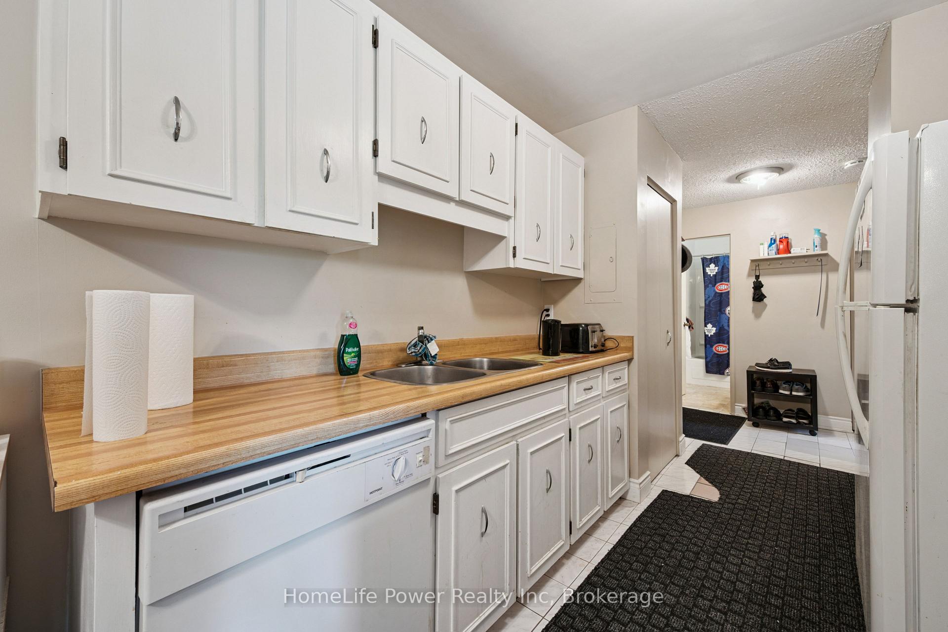 Photo 16 of Unit 207, 234 Willow Road, Guelph, Junction/Onward Willow — HOMEH