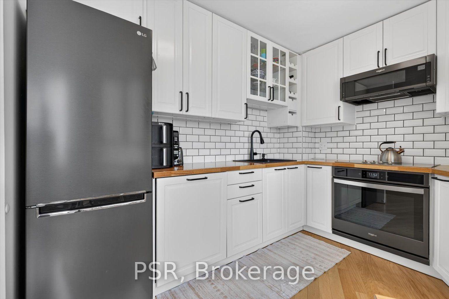 Photo 7 of Unit 2106, 270 Queens Quay W, Toronto, Waterfront Communities — HOMEH
