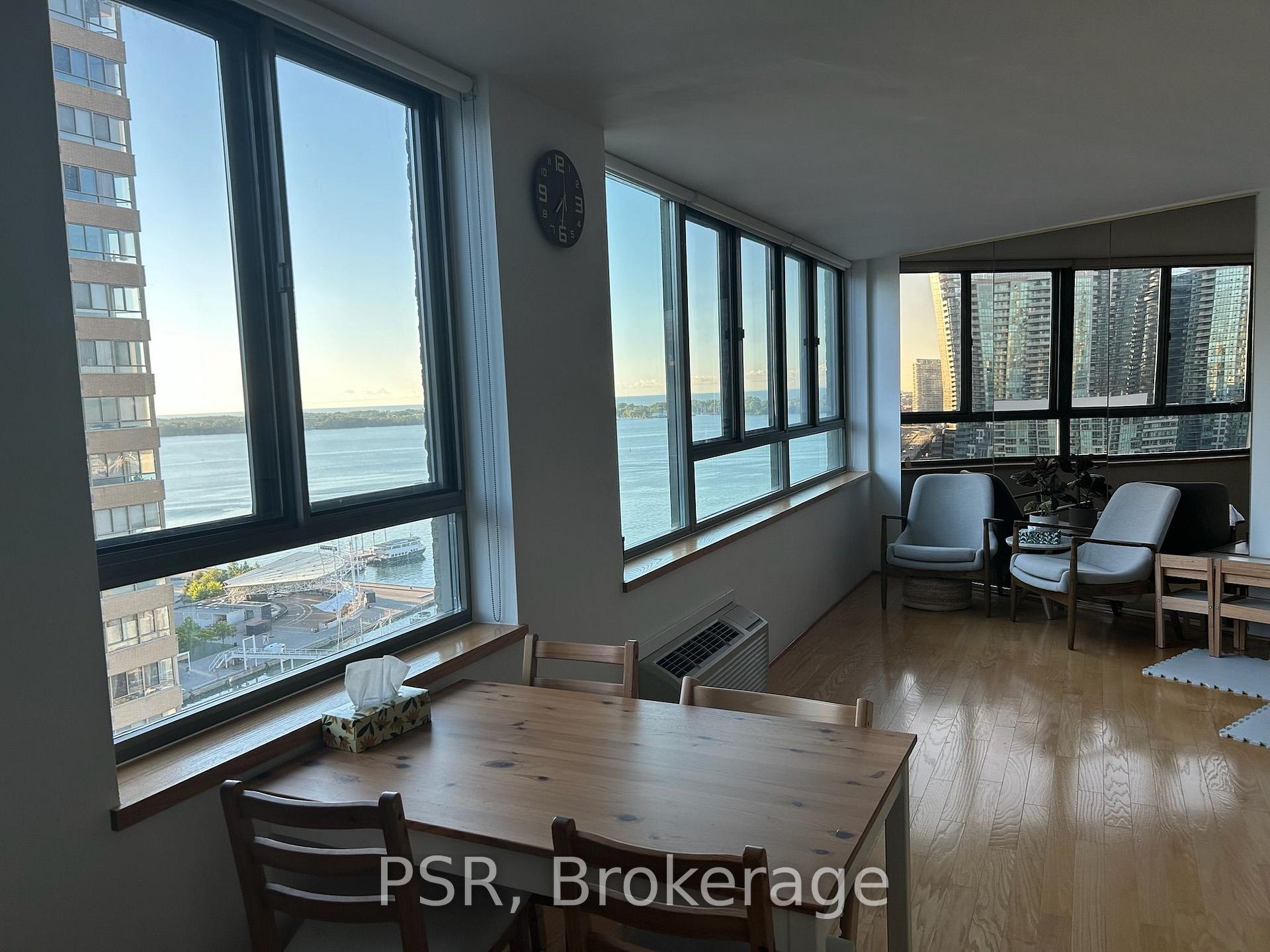 Photo 8 of Unit 2106, 270 Queens Quay W, Toronto, Waterfront Communities — HOMEH