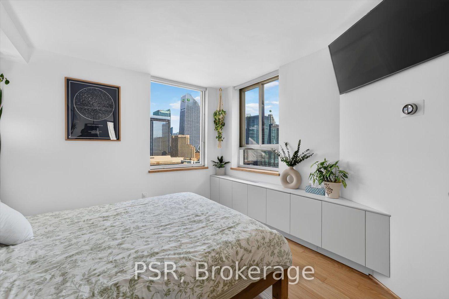 Photo 14 of Unit 2106, 270 Queens Quay W, Toronto, Waterfront Communities — HOMEH