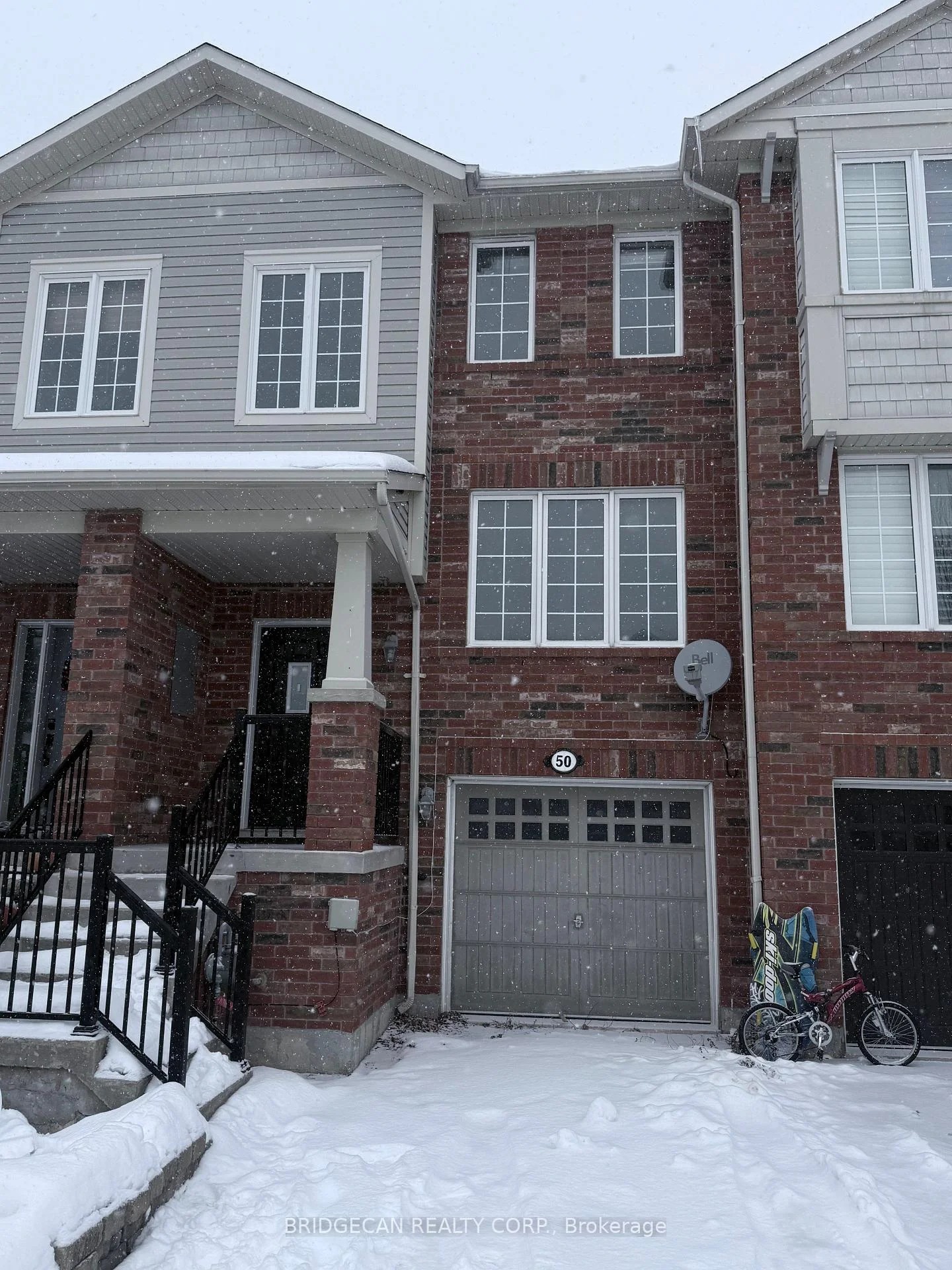 Photo 2 of 50 Emick Drive, Hamilton, Ancaster — HOMEH