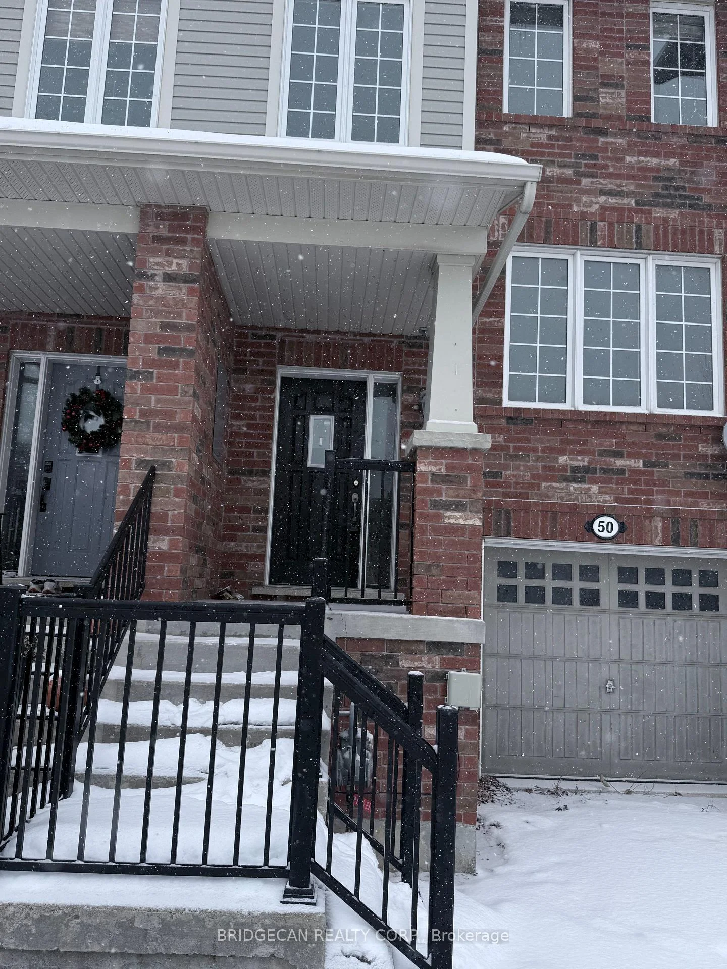 Photo 4 of 50 Emick Drive, Hamilton, Ancaster — HOMEH