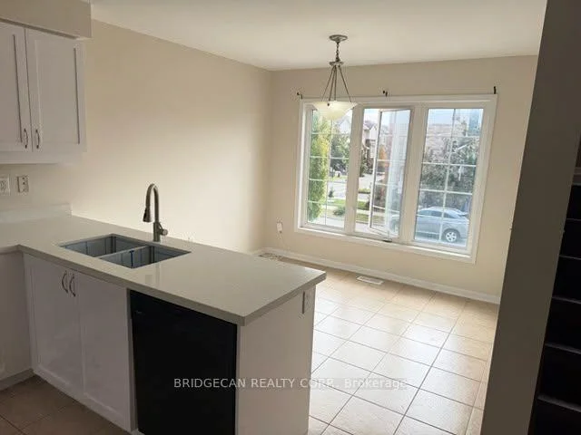 Photo 10 of 50 Emick Drive, Hamilton, Ancaster — HOMEH