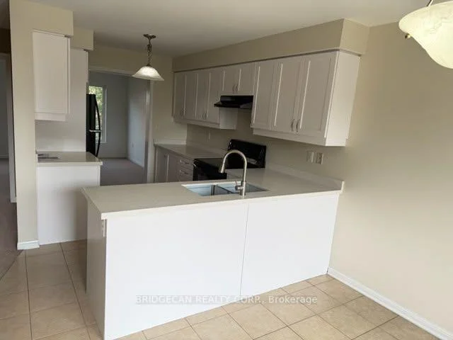 Photo 12 of 50 Emick Drive, Hamilton, Ancaster — HOMEH