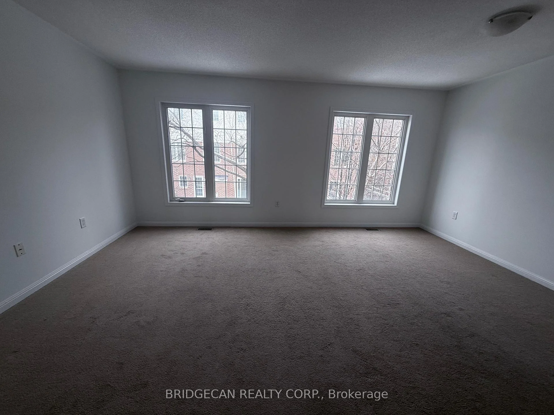 Photo 16 of 50 Emick Drive, Hamilton, Ancaster — HOMEH