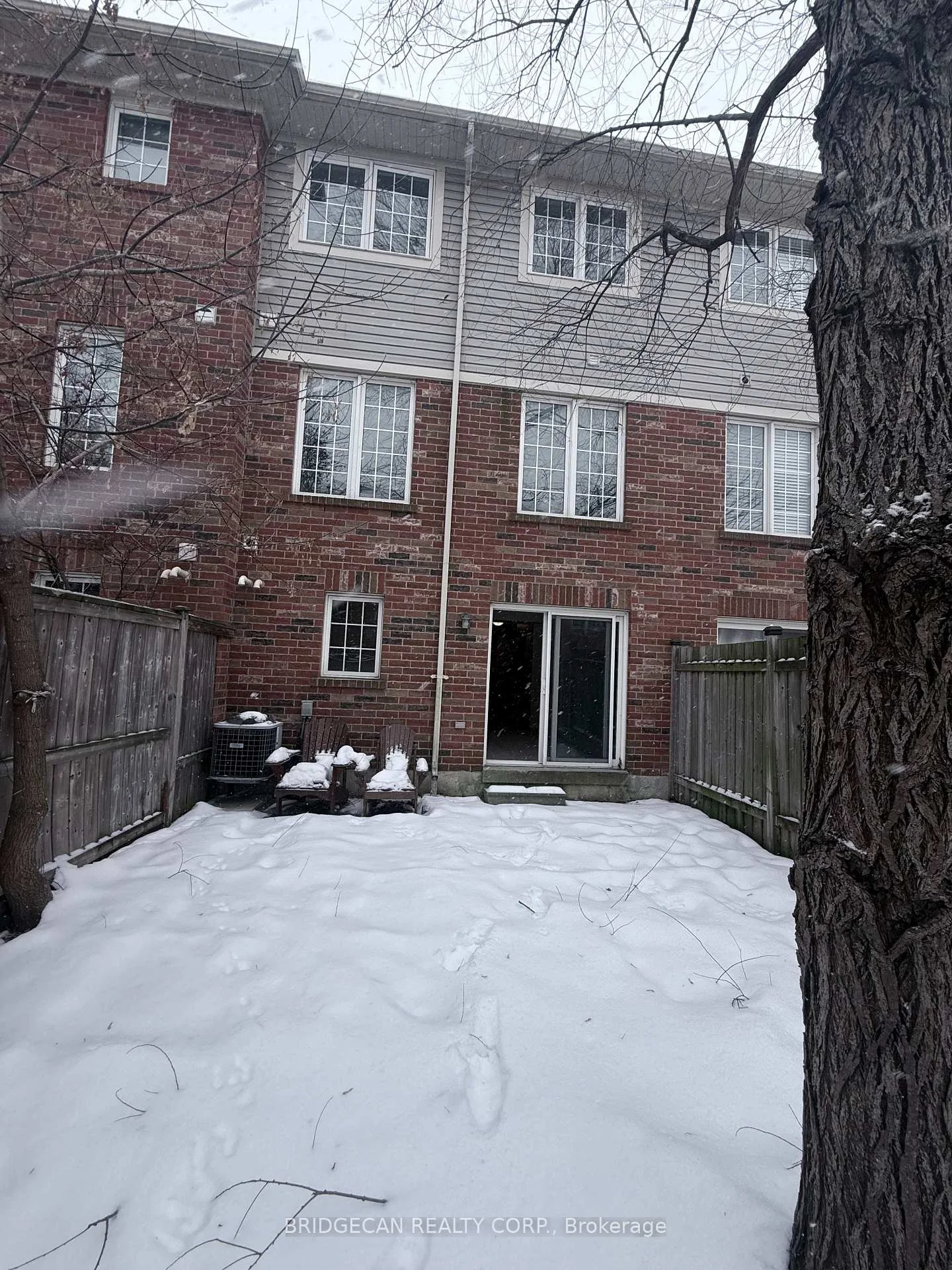 Photo 29 of 50 Emick Drive, Hamilton, Ancaster — HOMEH