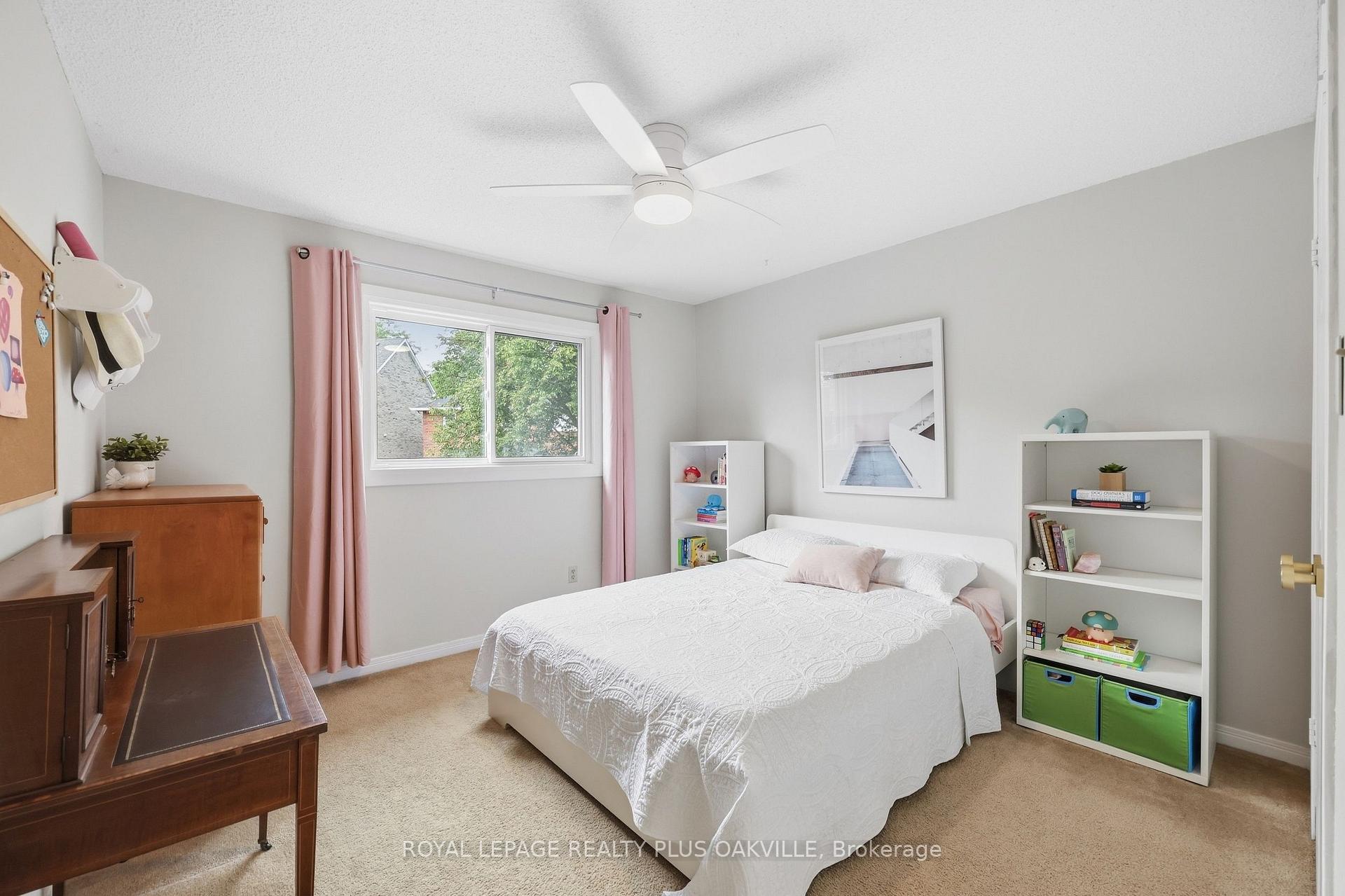 Photo 30 of 58 McLeod Drive, Aurora, Aurora Heights — HOMEH