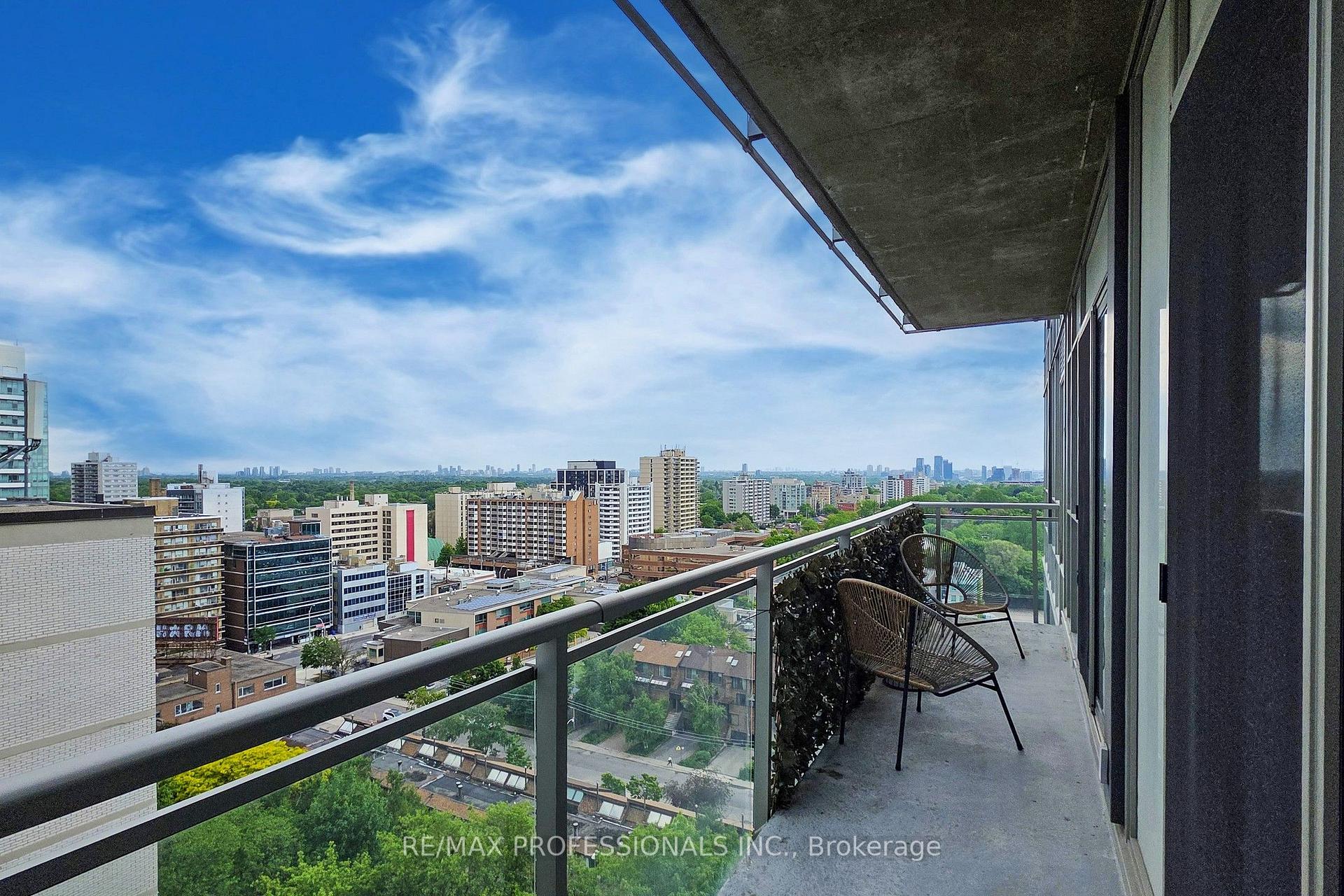 Photo 19 of Unit 1301, 83 Redpath Avenue, Toronto, Mount Pleasant West — HOMEH