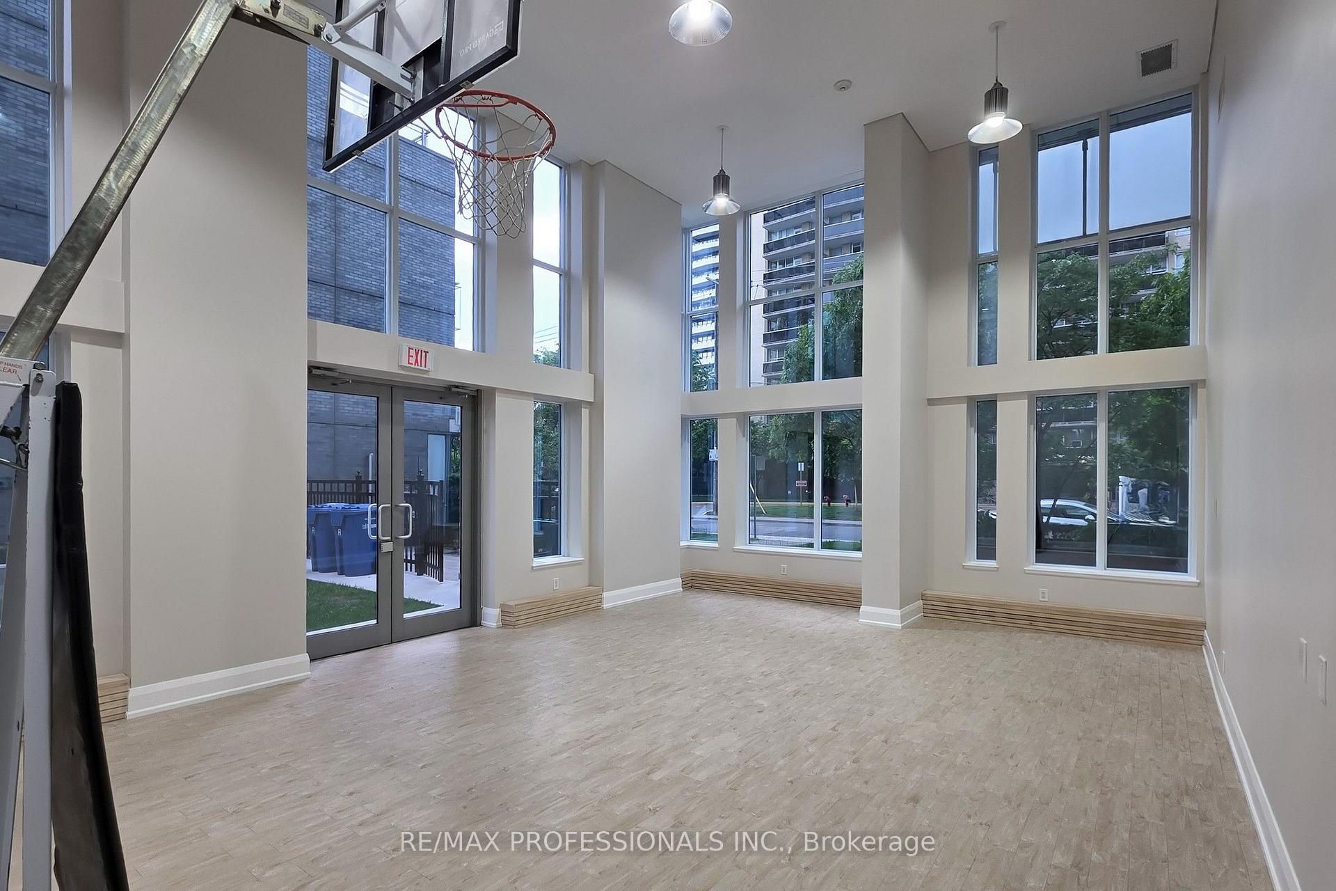 Photo 22 of Unit 1301, 83 Redpath Avenue, Toronto, Mount Pleasant West — HOMEH