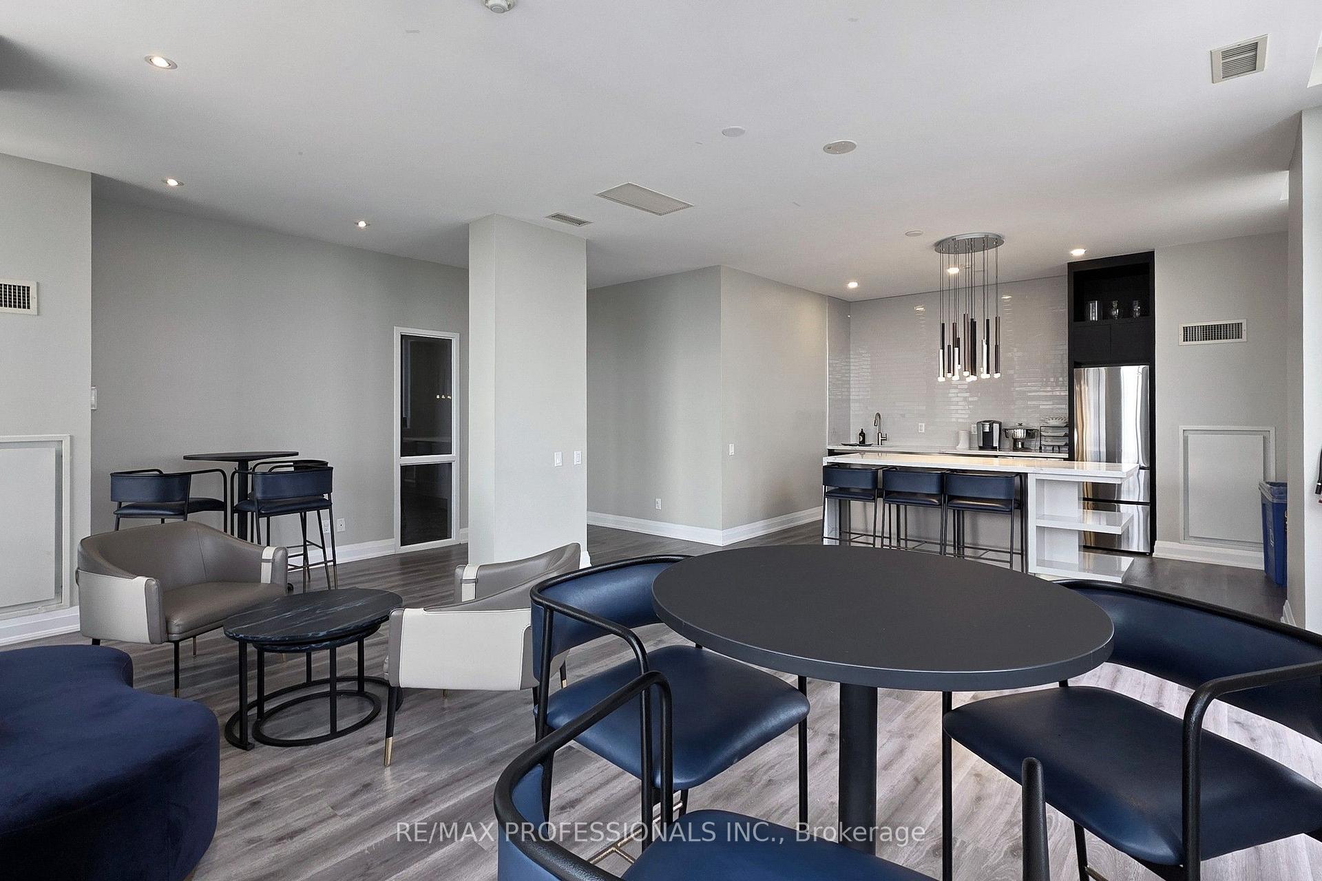 Photo 25 of Unit 1301, 83 Redpath Avenue, Toronto, Mount Pleasant West — HOMEH