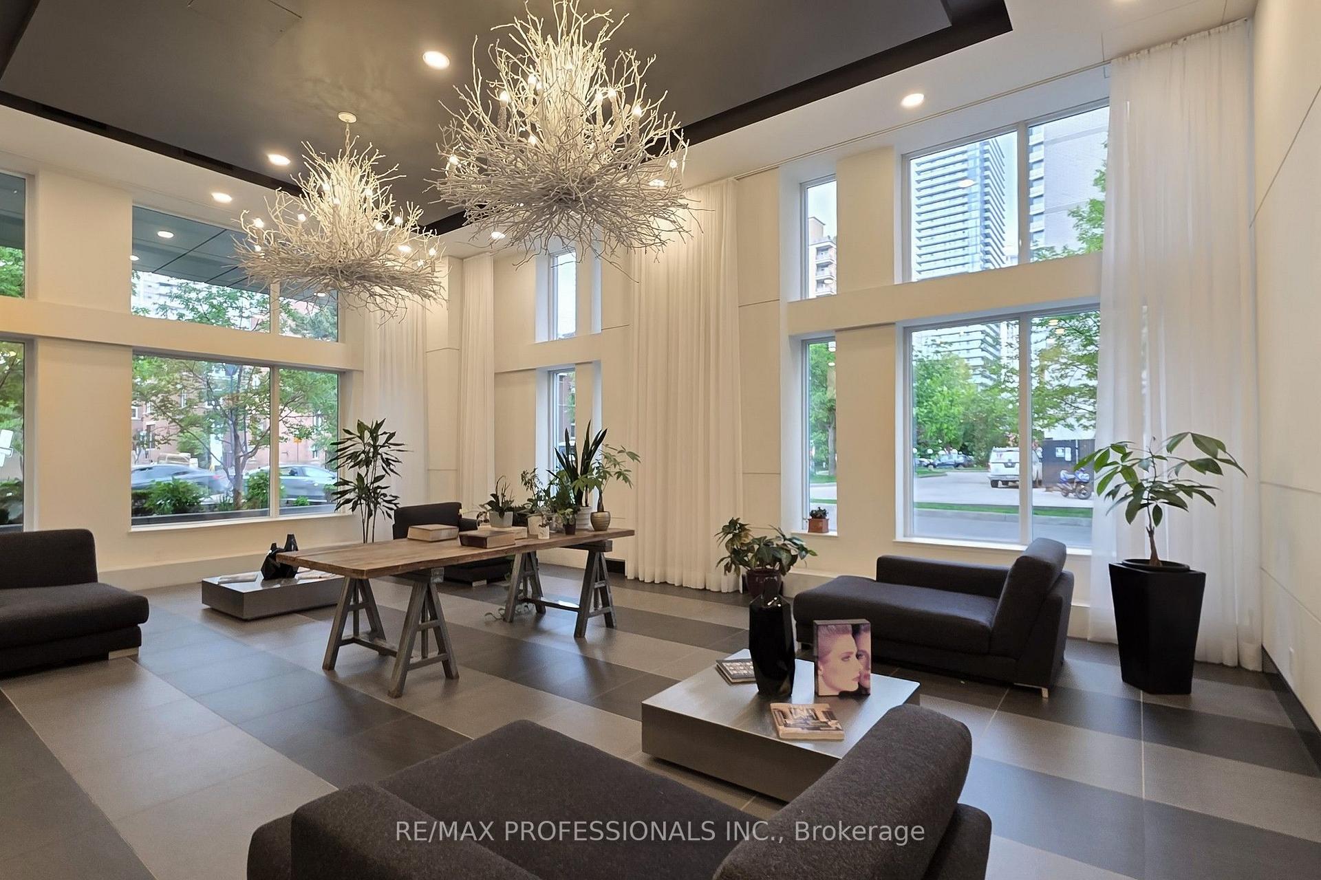 Photo 28 of Unit 1301, 83 Redpath Avenue, Toronto, Mount Pleasant West — HOMEH