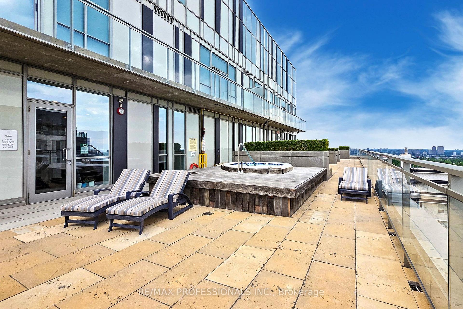 Photo 32 of Unit 1301, 83 Redpath Avenue, Toronto, Mount Pleasant West — HOMEH