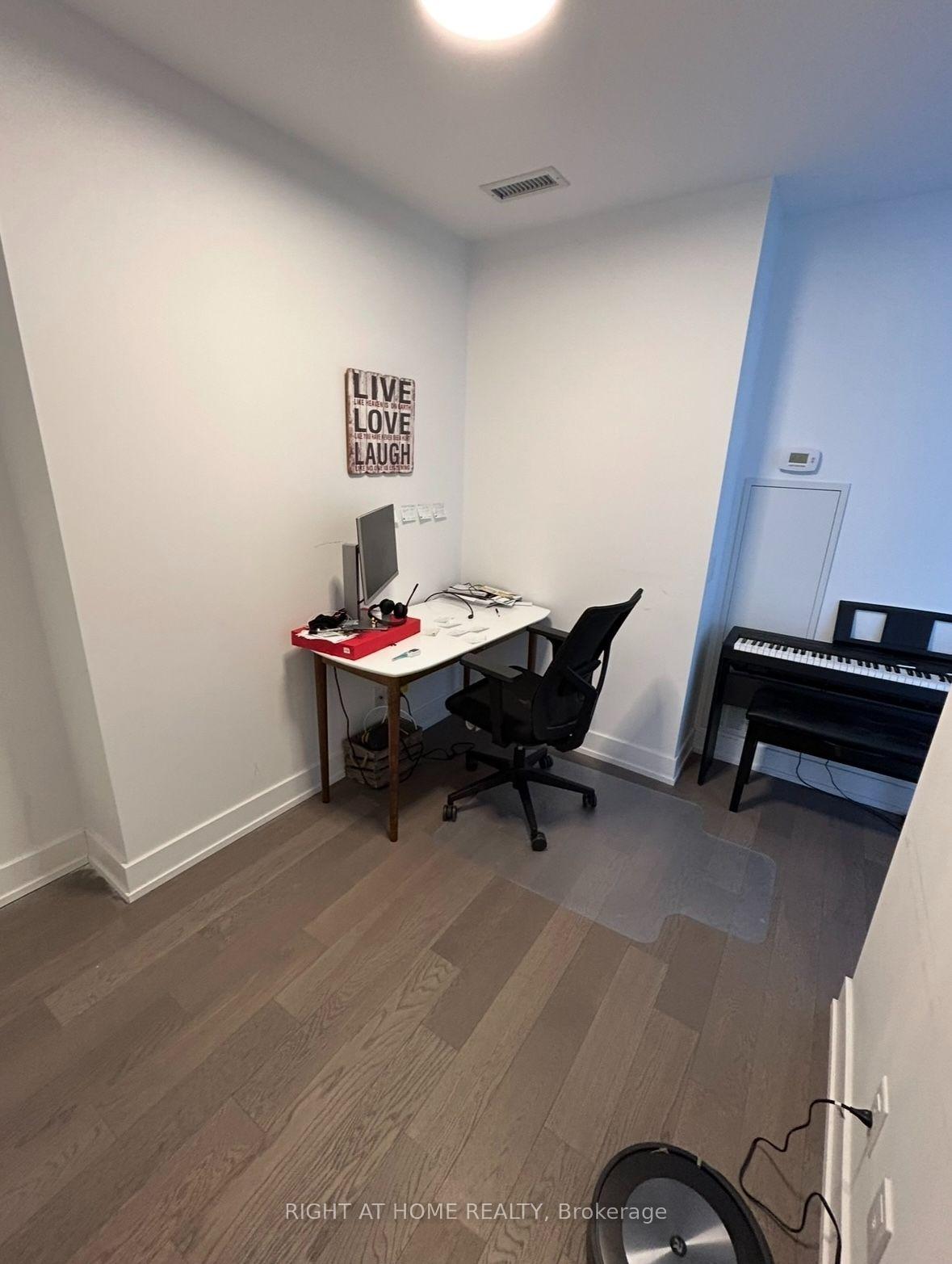 Photo 14 of Unit 6, 7 Grenville Street, Toronto, Bay Street Corridor — HOMEH