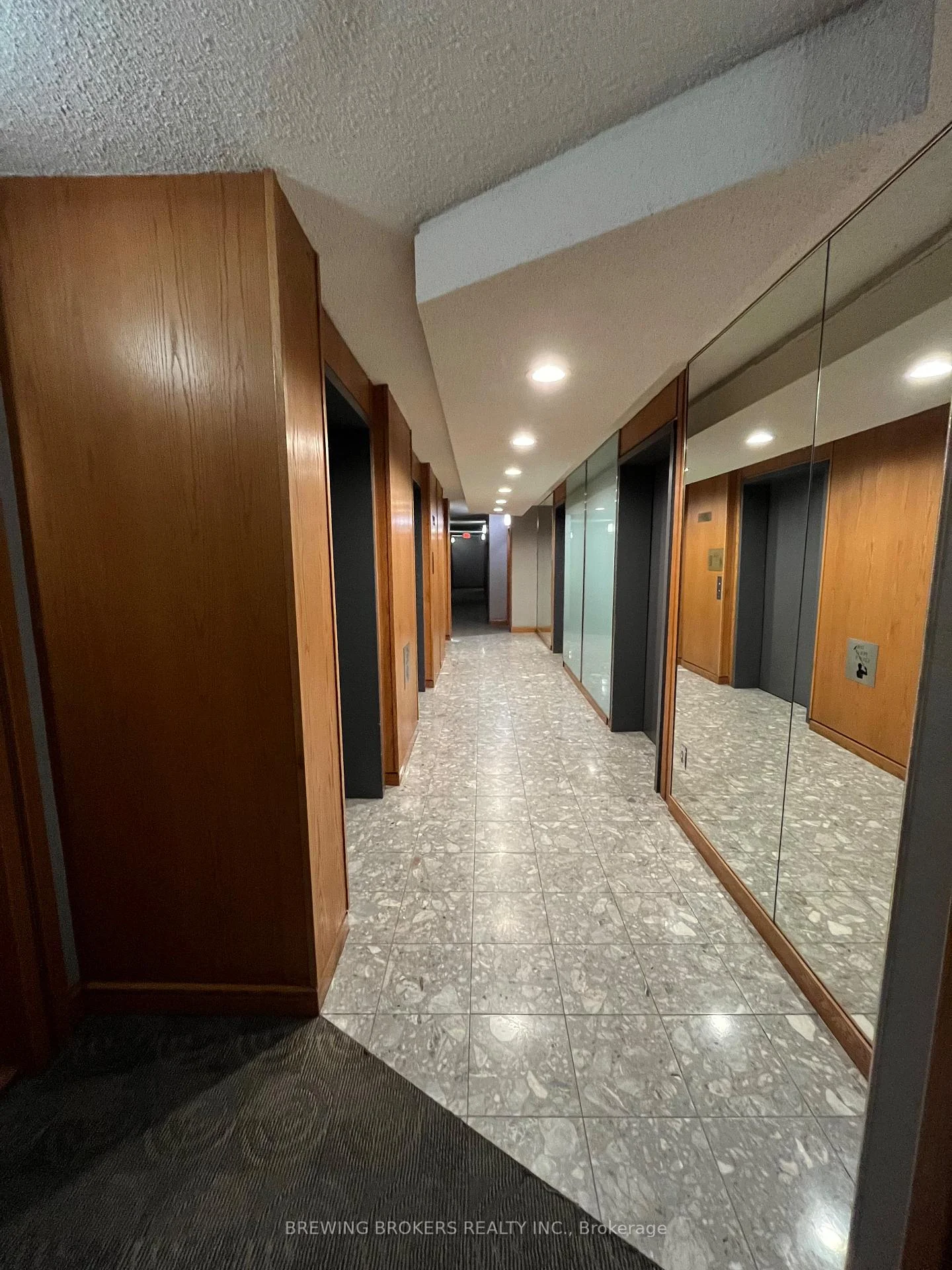 Photo 2 of Unit 2108, 44 St. Joseph Street, Toronto, Bay Street Corridor — HOMEH