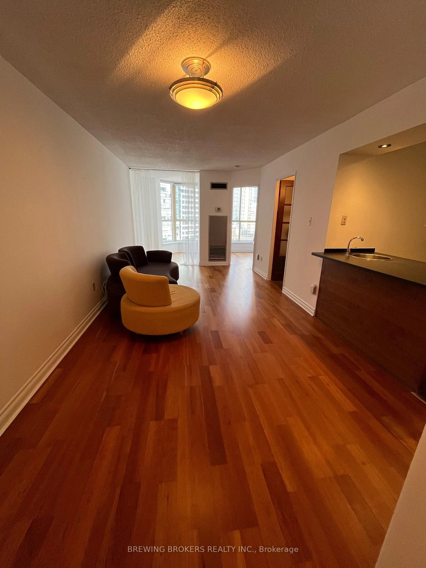 Photo 6 of Unit 2108, 44 St. Joseph Street, Toronto, Bay Street Corridor — HOMEH
