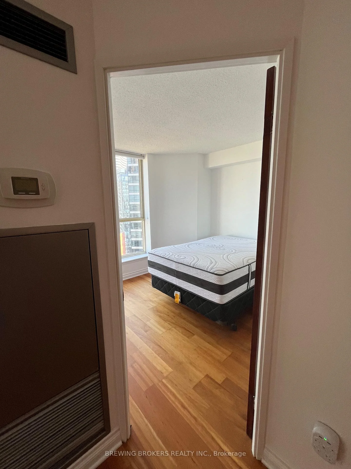 Photo 13 of Unit 2108, 44 St. Joseph Street, Toronto, Bay Street Corridor — HOMEH