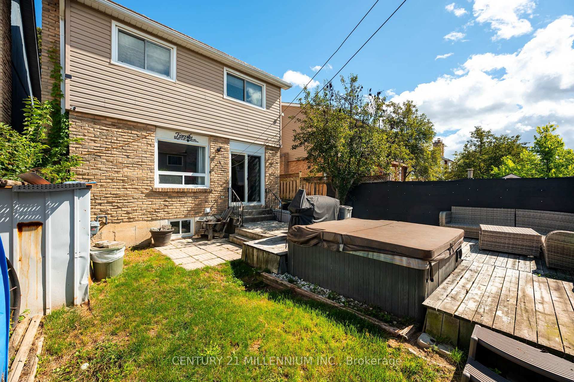 Photo 53 of 65 Primrose Crescent, Brampton, Heart Lake West — HOMEH
