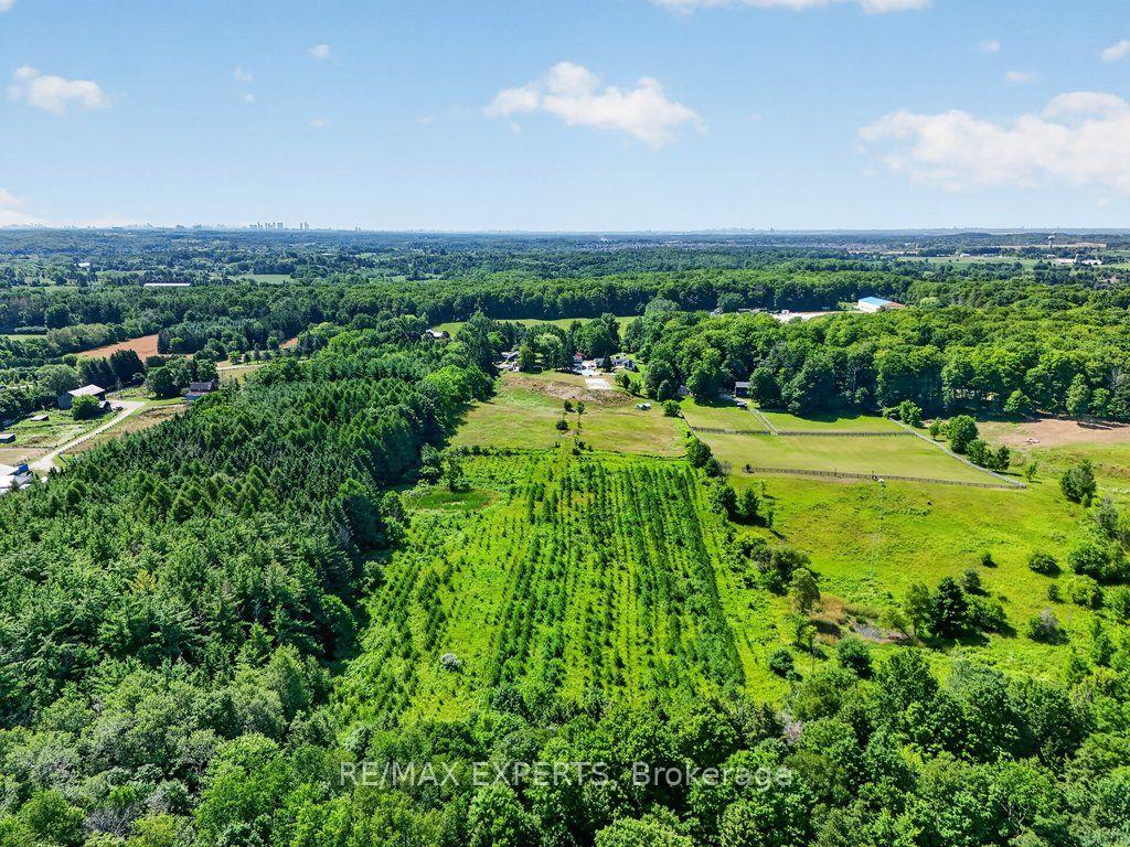 Photo 5 of 5502 16th Side Road, King, Schomberg — HOMEH