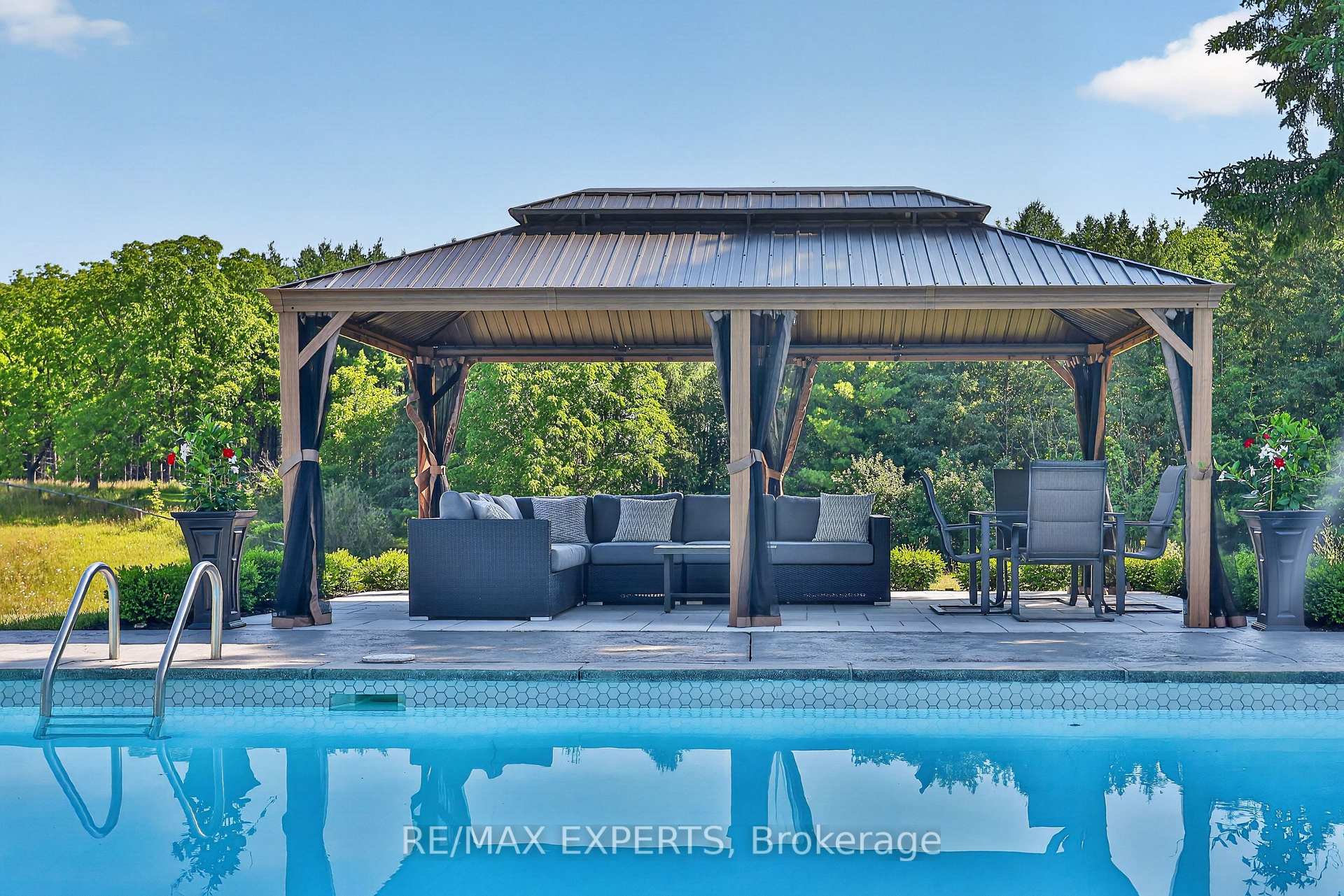 Photo 9 of 5502 16th Side Road, King, Schomberg — HOMEH