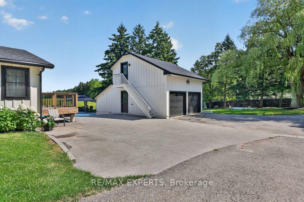 Photo 37 of 5502 16th Side Road, King, Schomberg — HOMEH