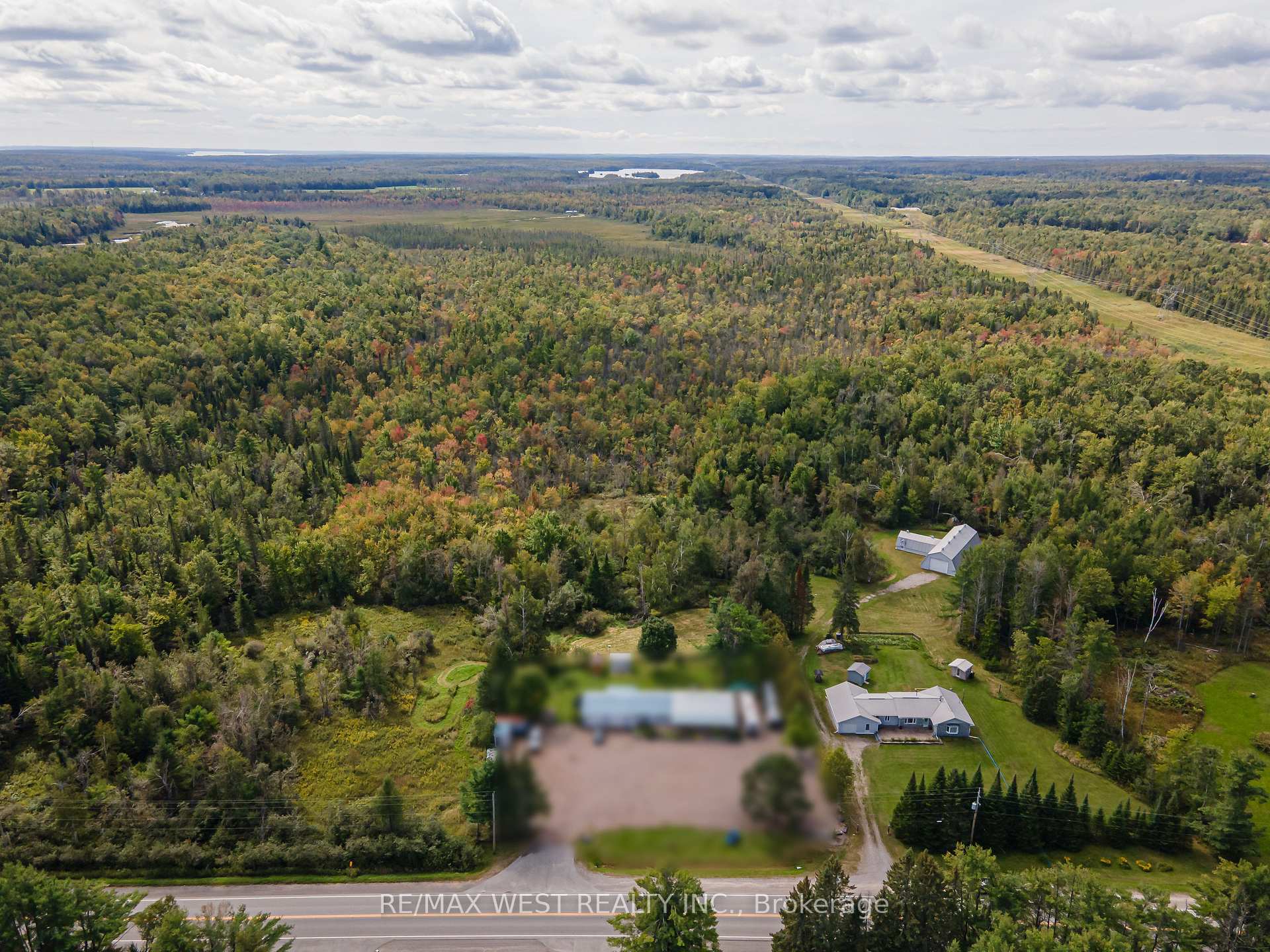 Photo 2 of 7621 Hwy 35, Kawartha Lakes, Laxton/Digby/Longford — HOMEH
