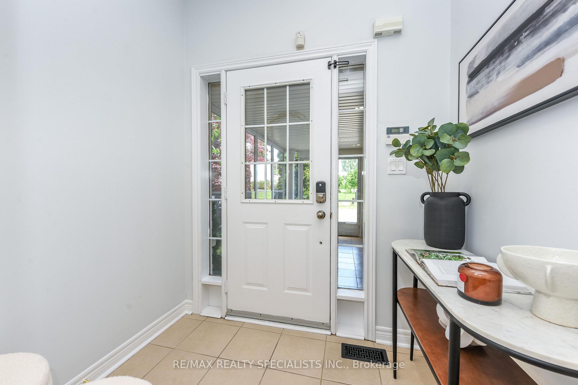 Photo 4 of 5624 Freshwater Drive, Mississauga, Churchill Meadows — HOMEH