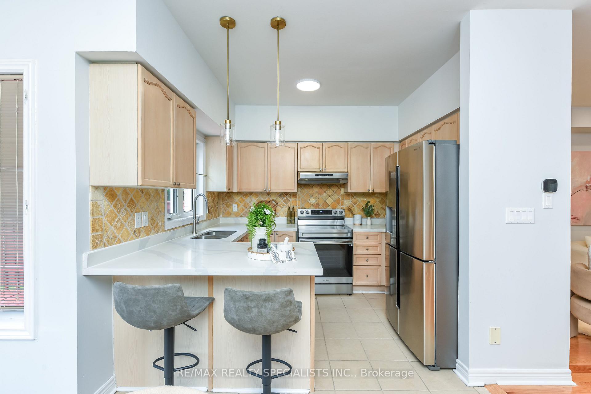 Photo 14 of 5624 Freshwater Drive, Mississauga, Churchill Meadows — HOMEH