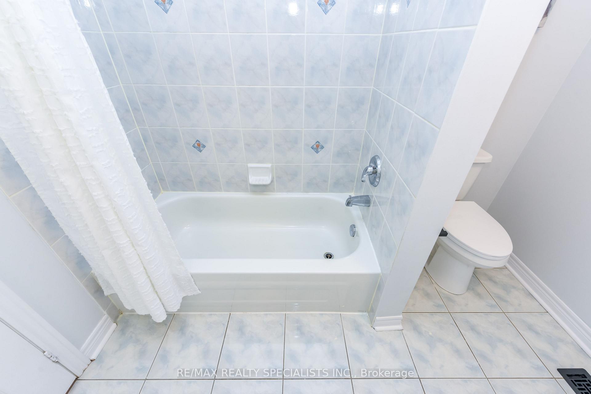 Photo 25 of 5624 Freshwater Drive, Mississauga, Churchill Meadows — HOMEH